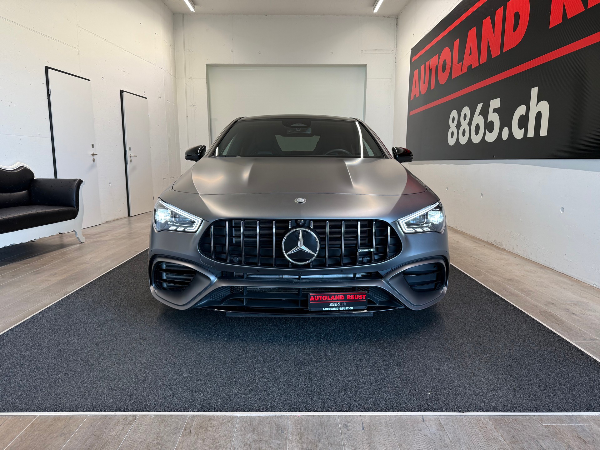MERCEDES-BENZ CLA 45 S AMG 4Matic+ 8G-DCT-showroom-element-1
