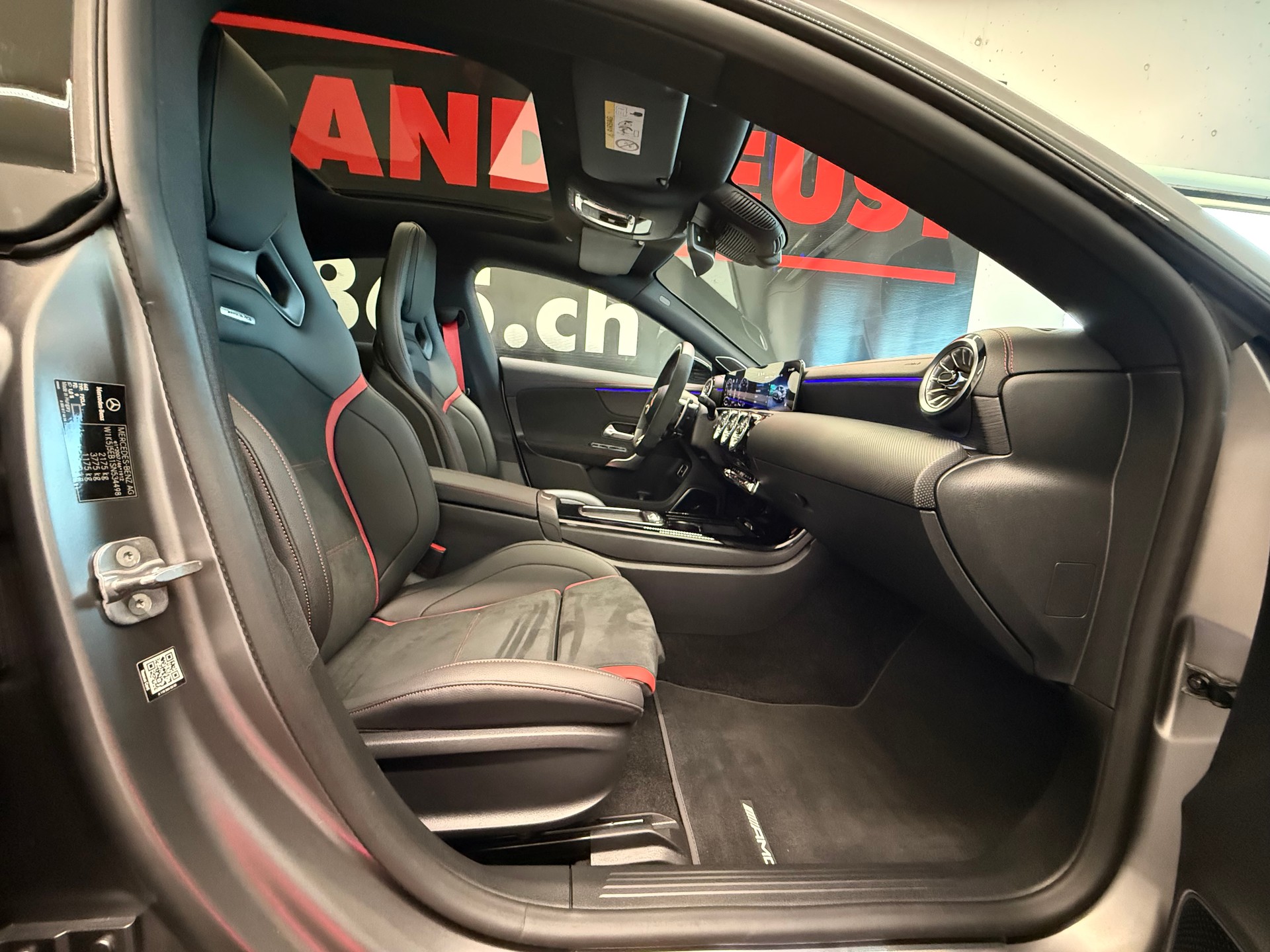 MERCEDES-BENZ CLA 45 S AMG 4Matic+ 8G-DCT-image-28