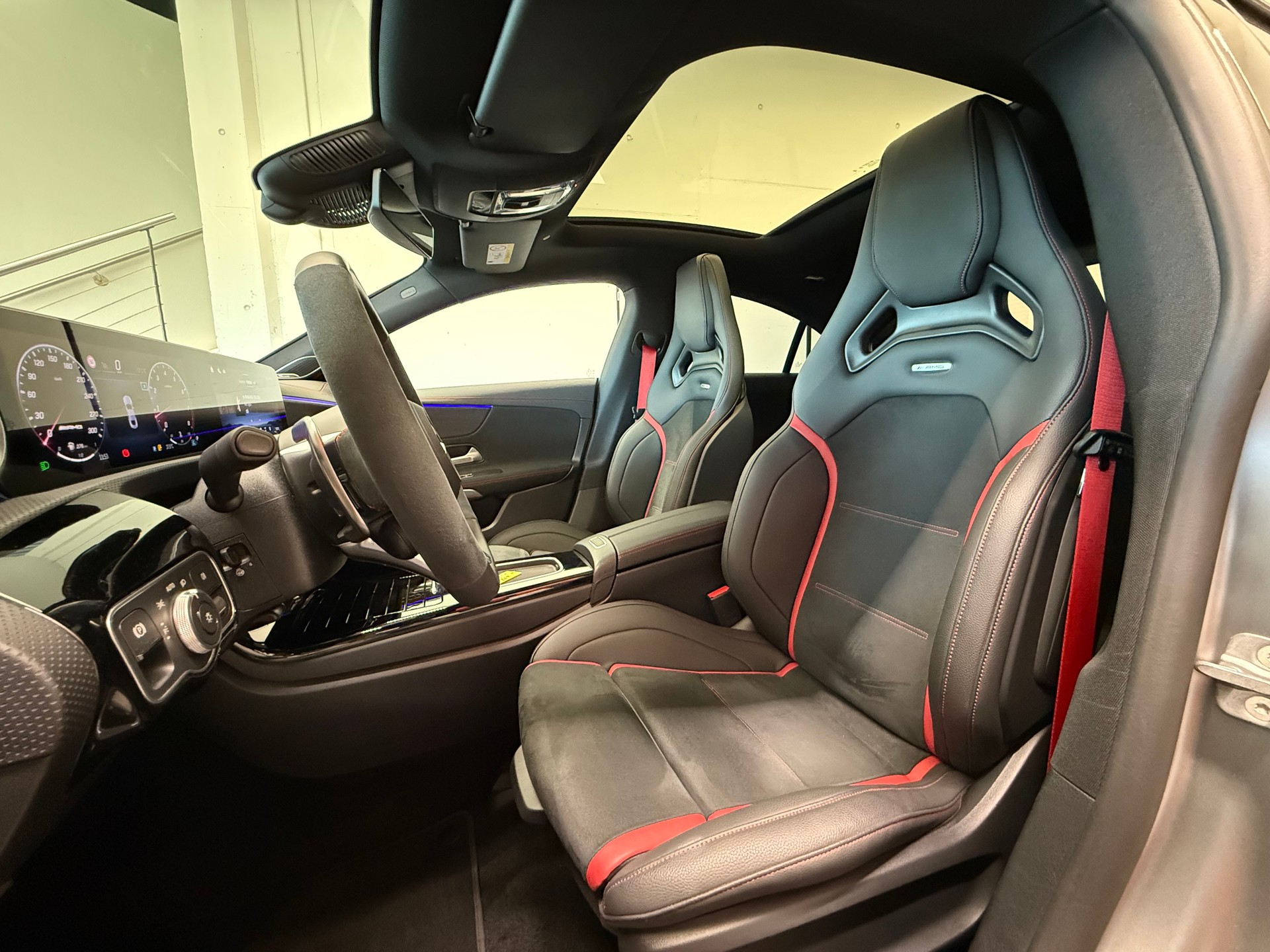MERCEDES-BENZ CLA 45 S AMG 4Matic+ 8G-DCT-image-13