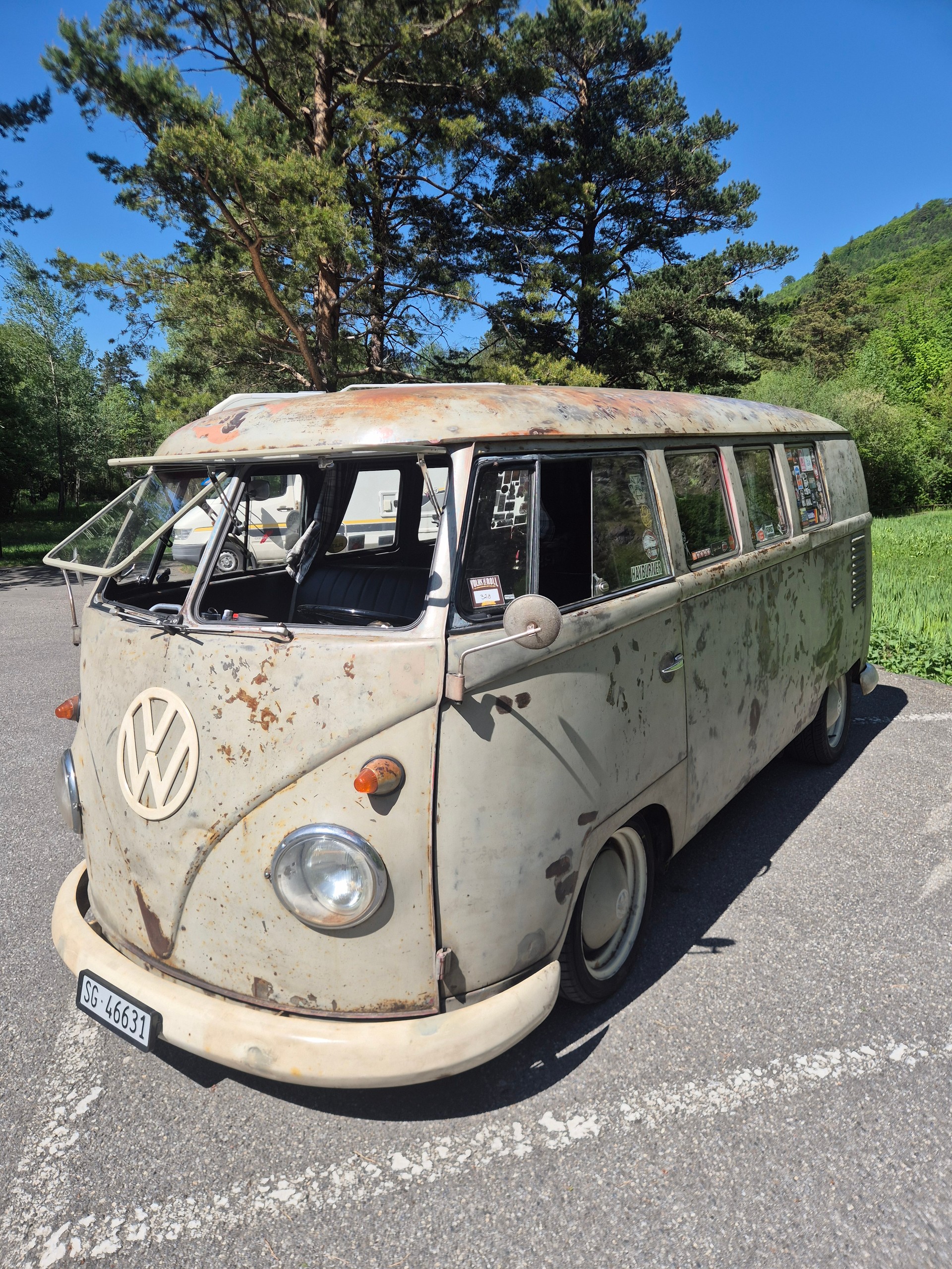 VW T1-image-10