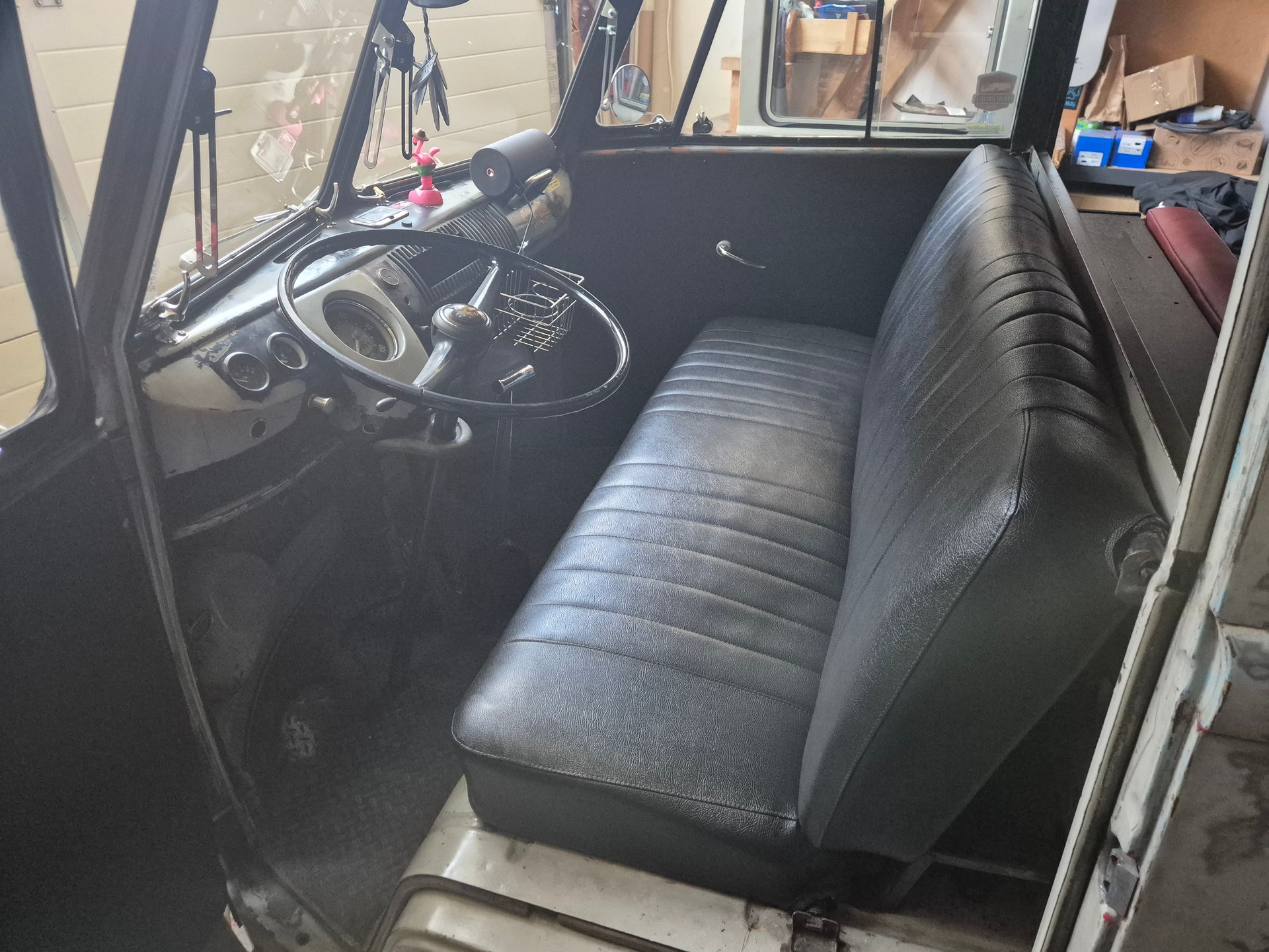 VW T1-image-5