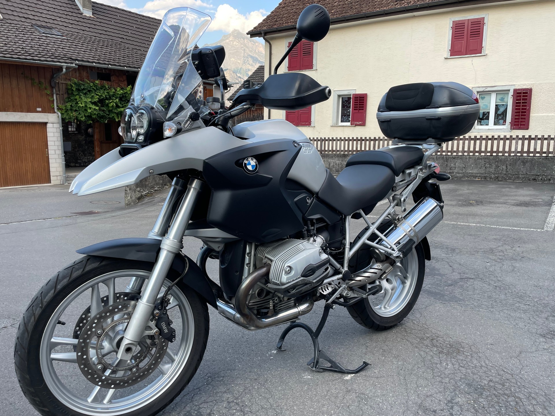 BMW R 1200 GS-image-2