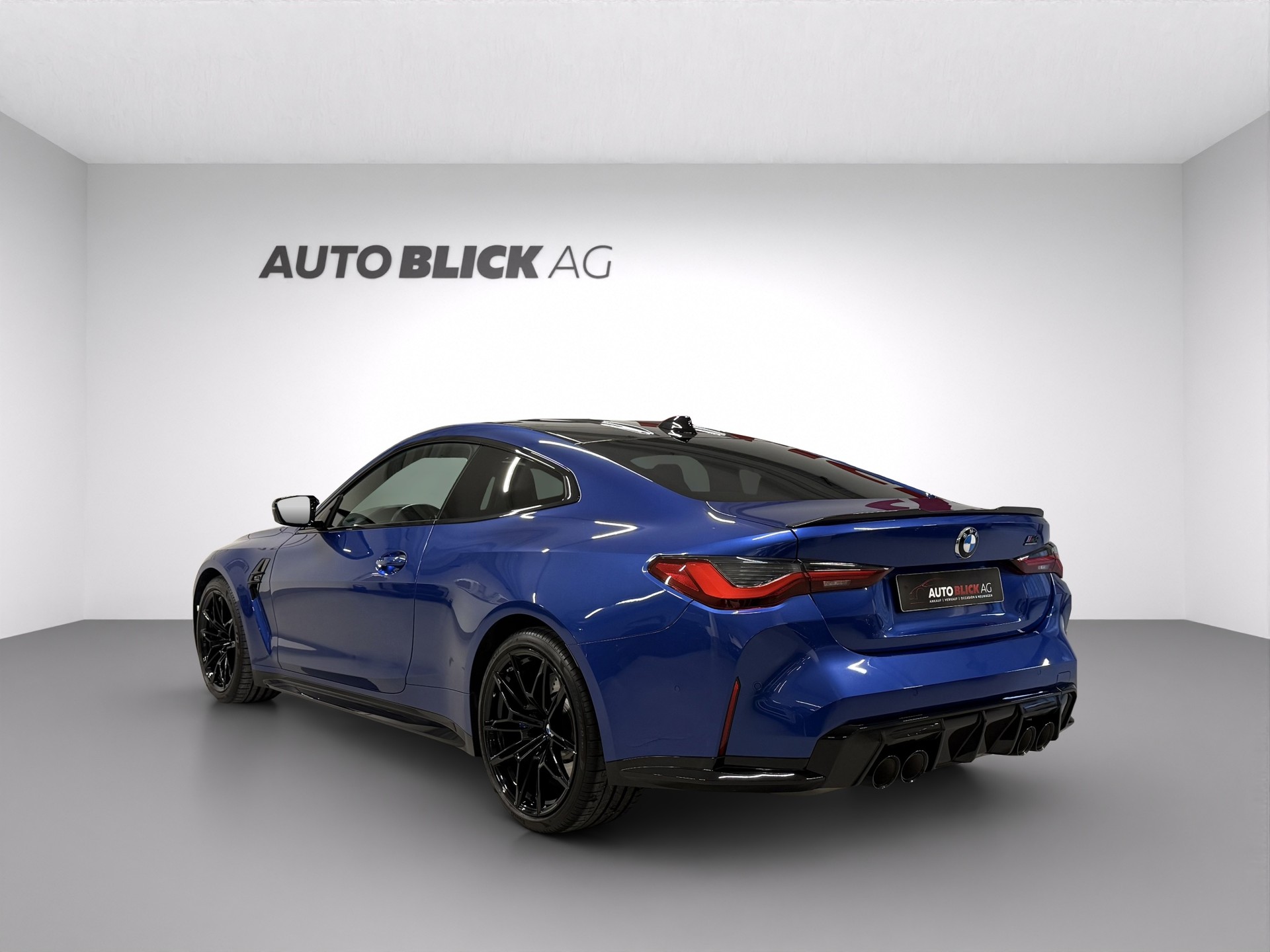 BMW M4 Coupé Competition M xDrive-image-5