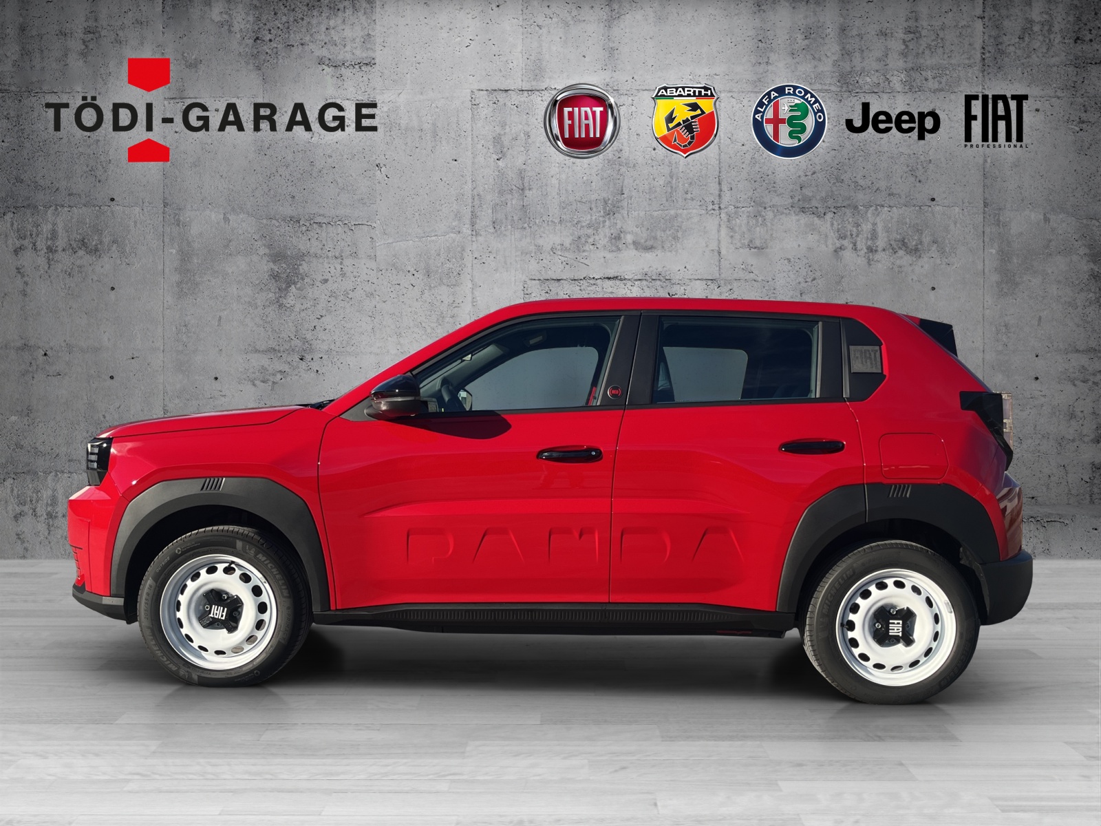 FIAT Grande Panda Red-showroom-element-2