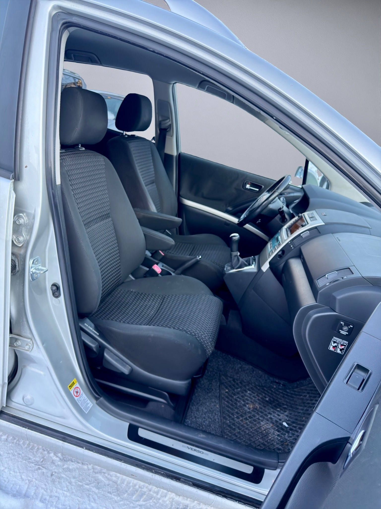 TOYOTA Corolla Verso 1.8 Linea Sol 7 Plätze, Navigation, 360’ kamera-image-10
