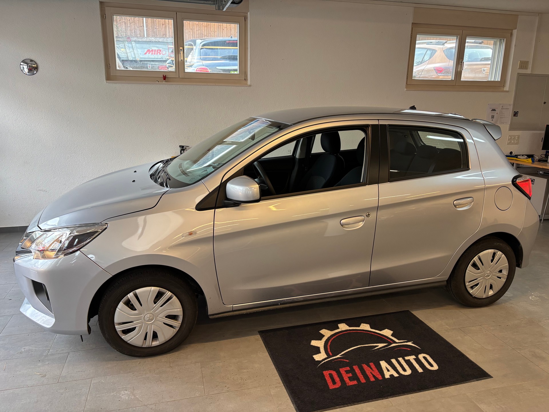 MITSUBISHI Space Star 1.2 CVT Pure-image-1