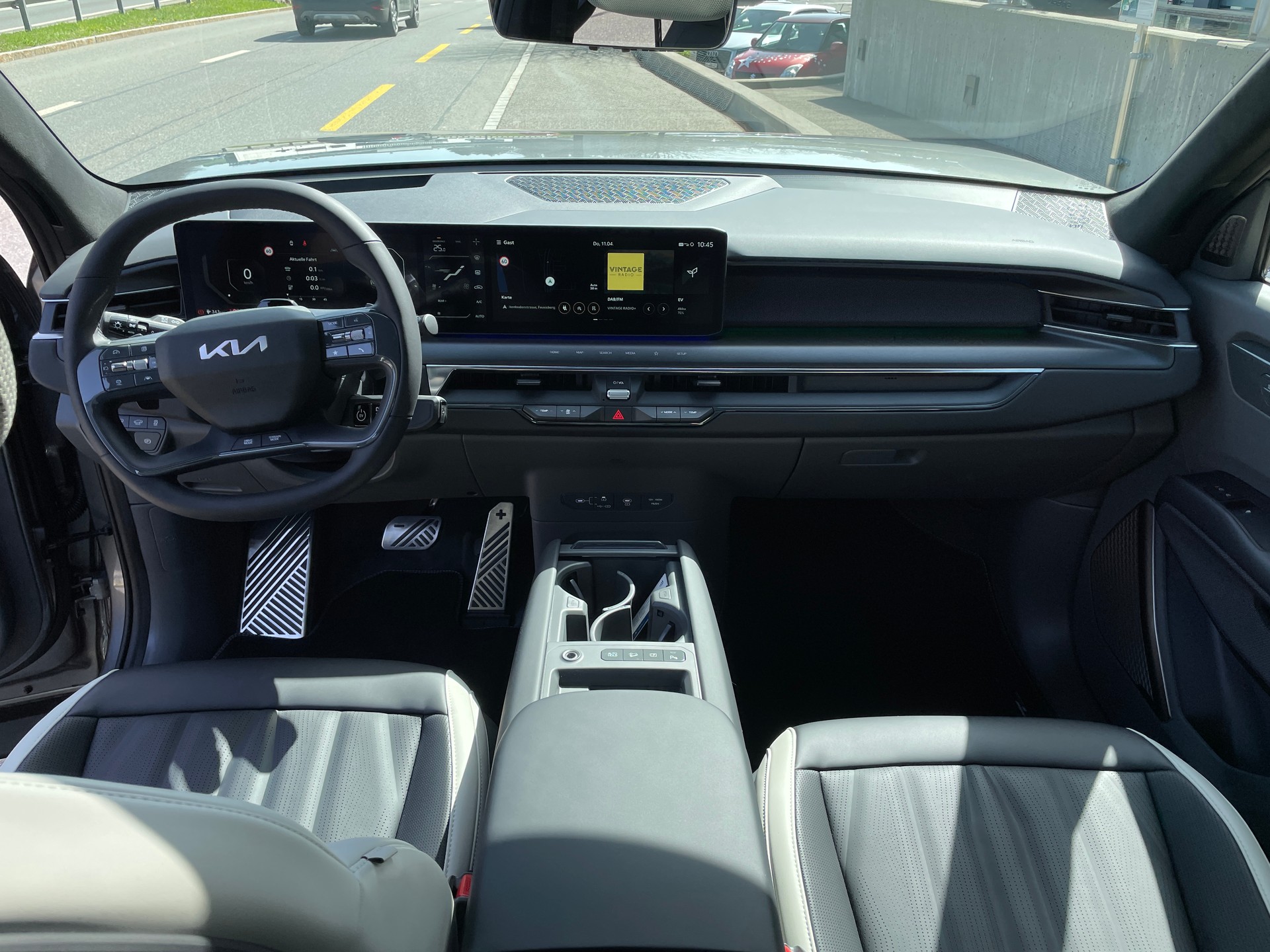 KIA EV9 99,8 kWh GT-Line, 7-Sitzer mit Panoramadach-image-19