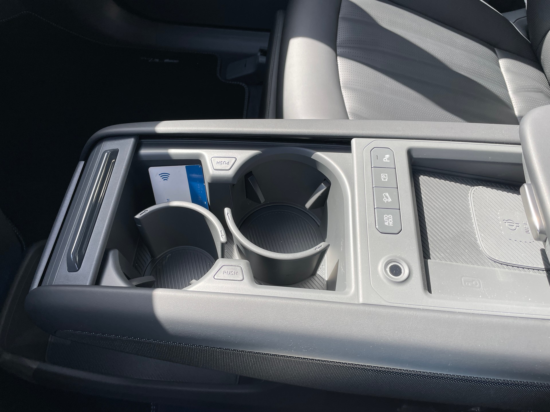 KIA EV9 99,8 kWh GT-Line, 7-Sitzer mit Panoramadach-image-27