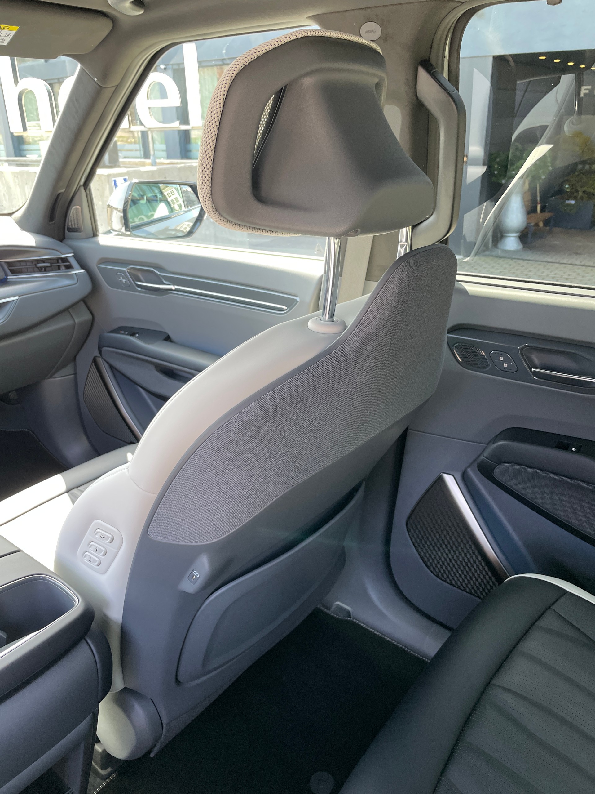 KIA EV9 99,8 kWh GT-Line, 7-Sitzer mit Panoramadach-image-20