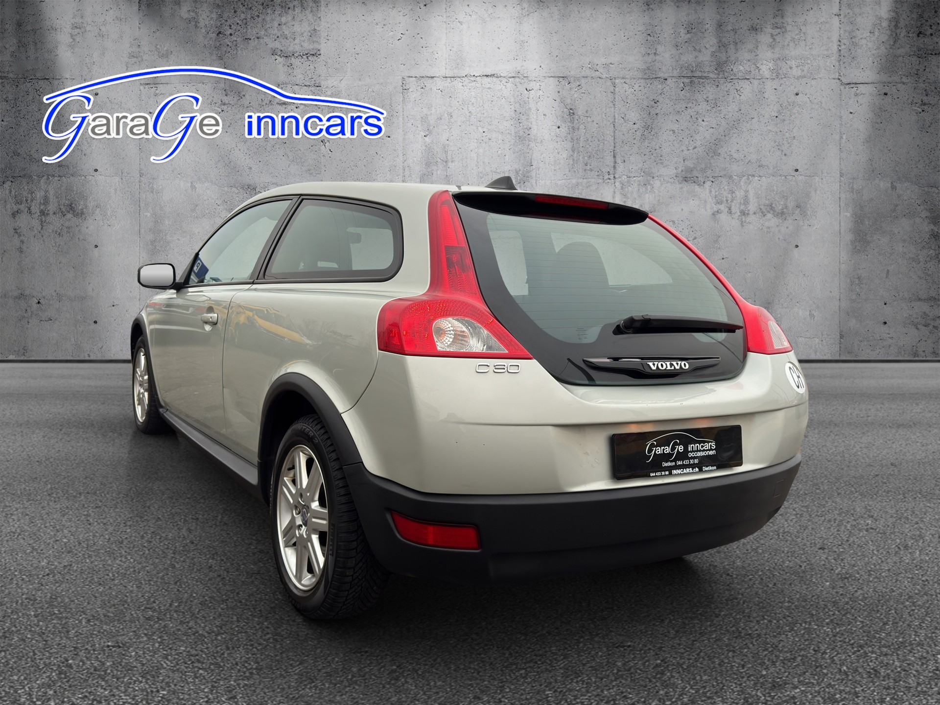VOLVO C30 2.4I Summum-image-1