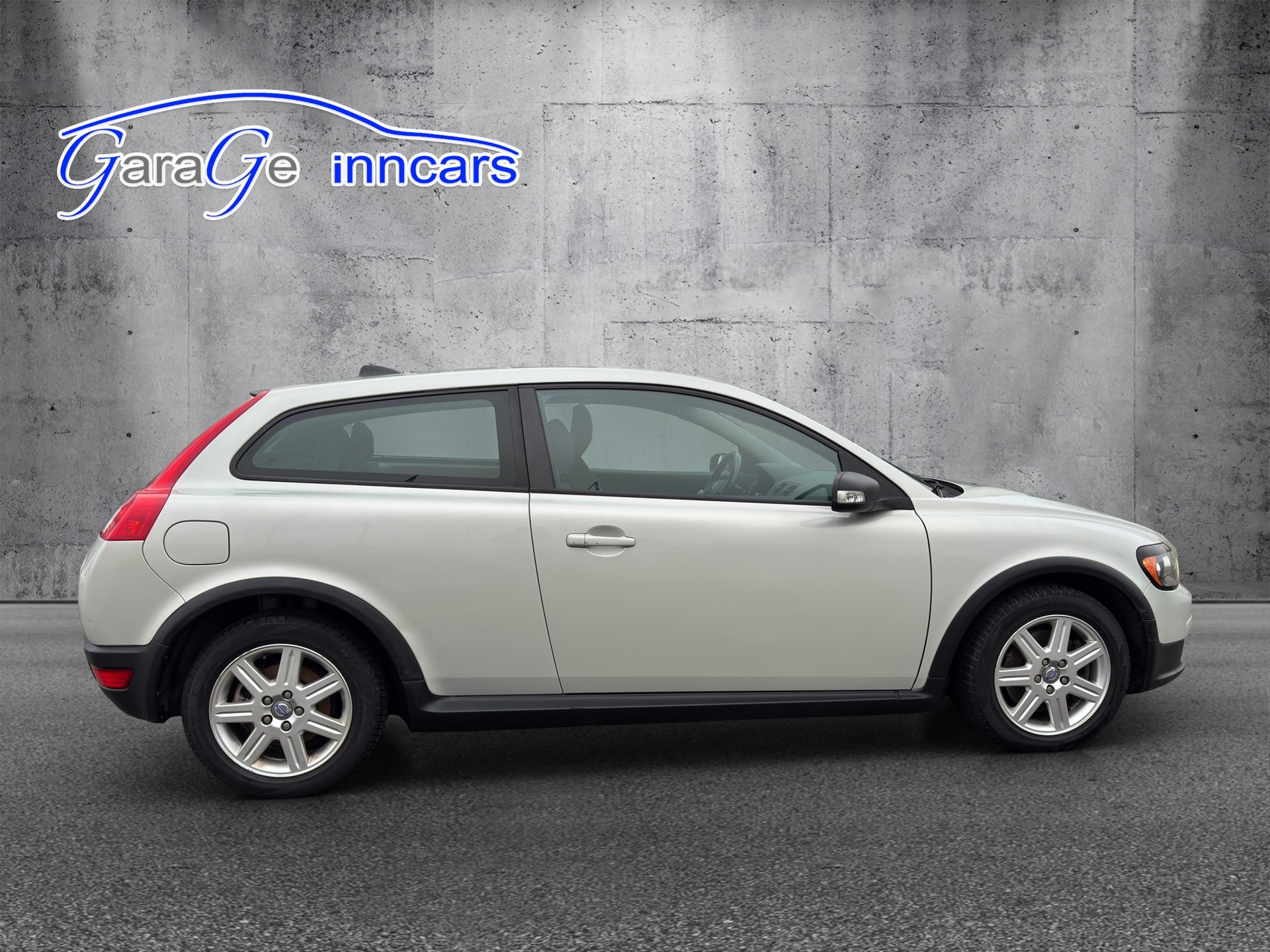VOLVO C30 2.4I Summum-image-6