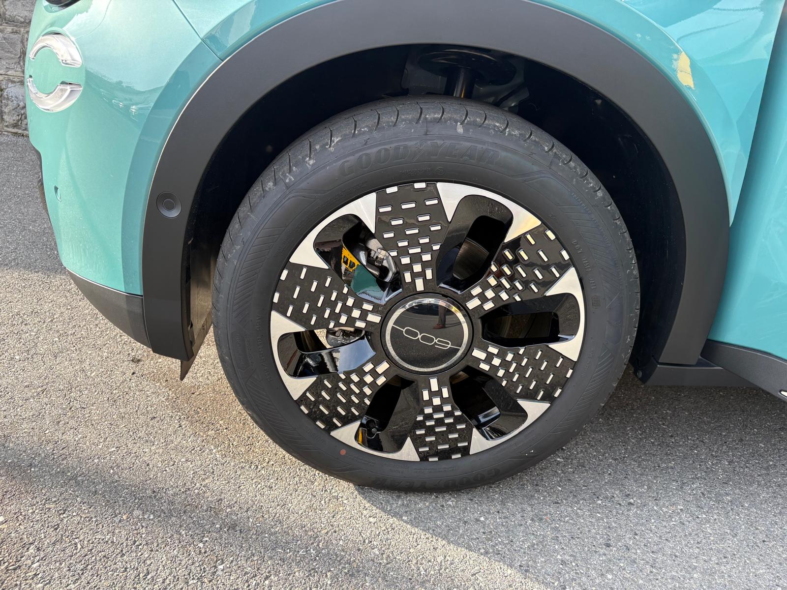 FIAT 600h MildHybrid La Prima-image-15