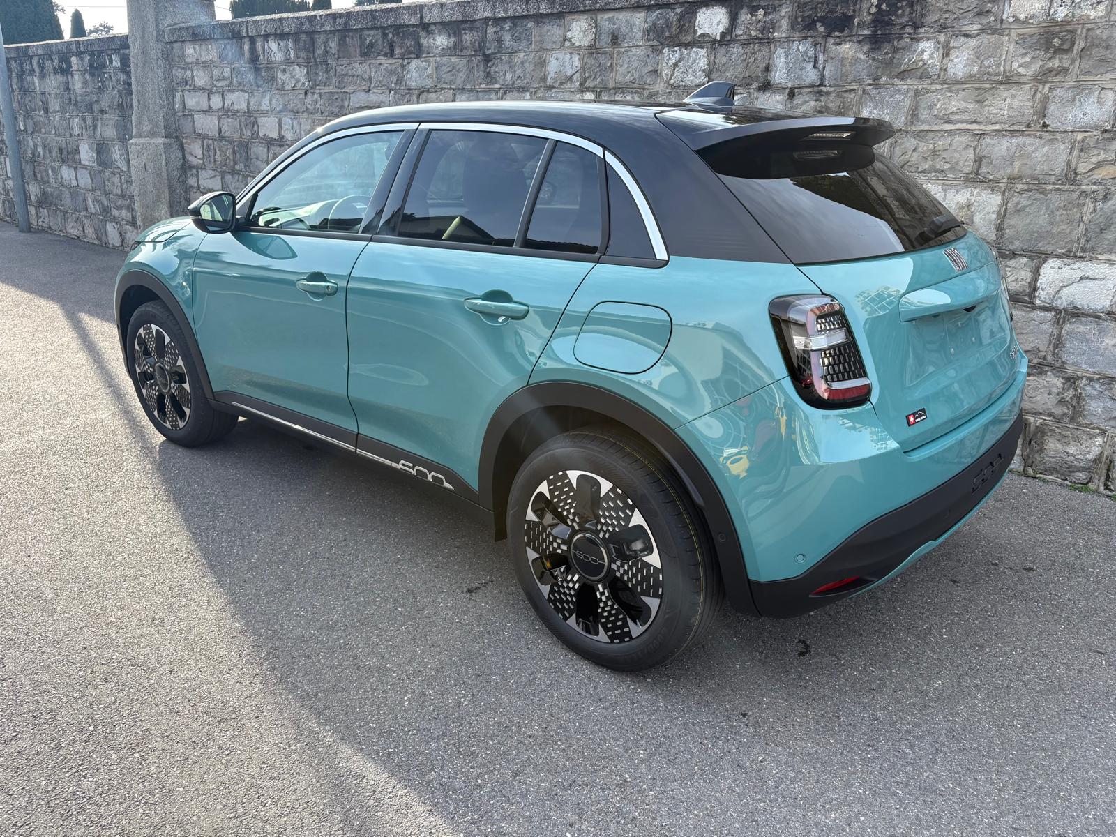 FIAT 600h MildHybrid La Prima-showroom-element-3
