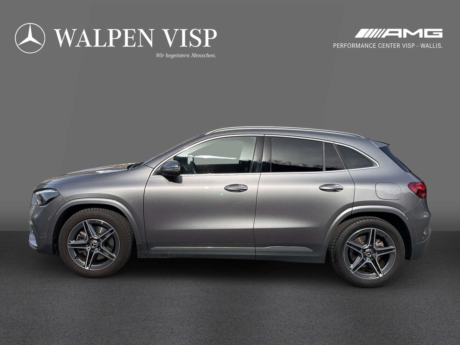 MERCEDES-BENZ GLA 250 4Matic 8G-DCT-showroom-element-2