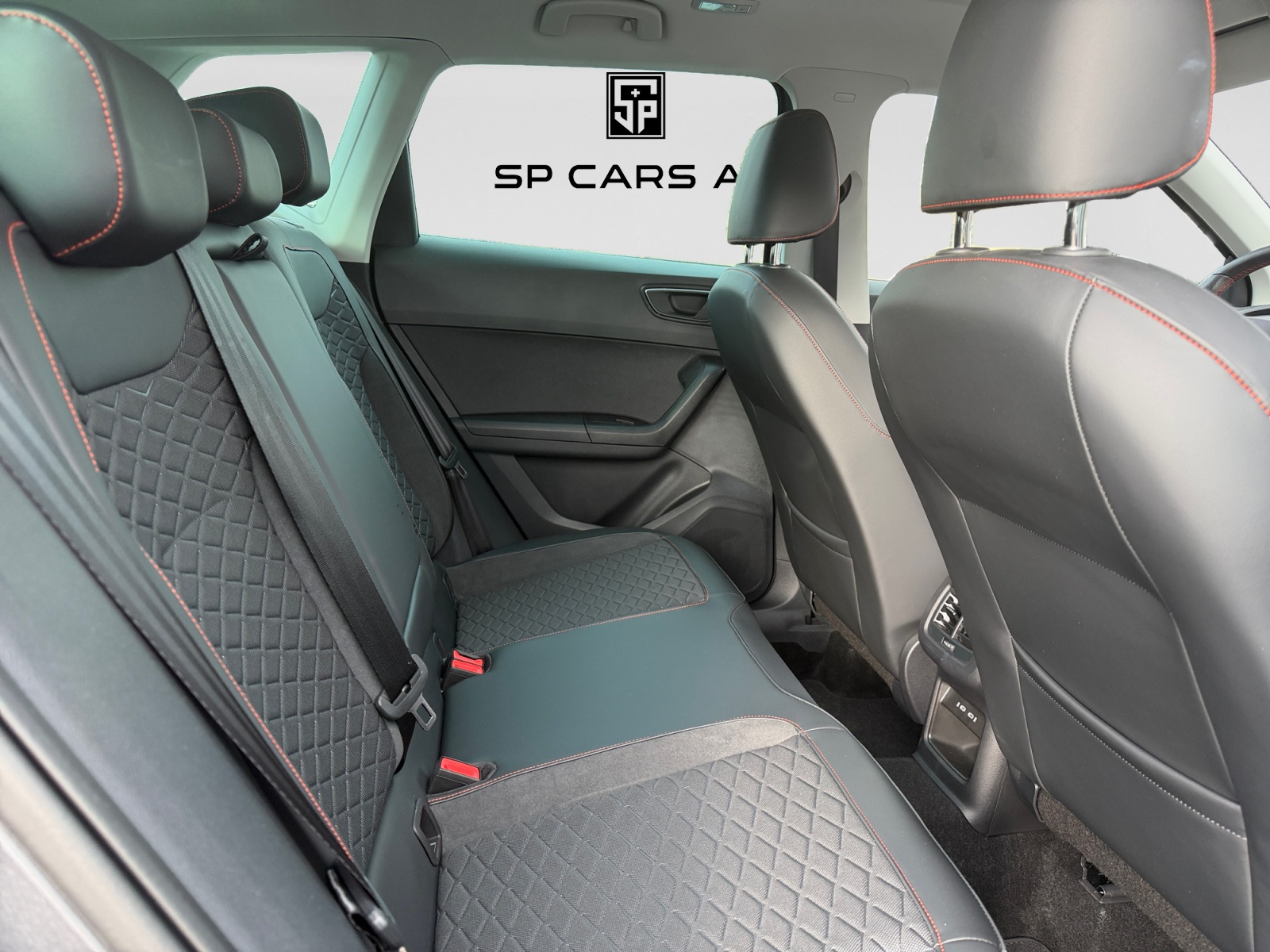 SEAT Ateca 1.5 TSI EVO DSG FR-image-16