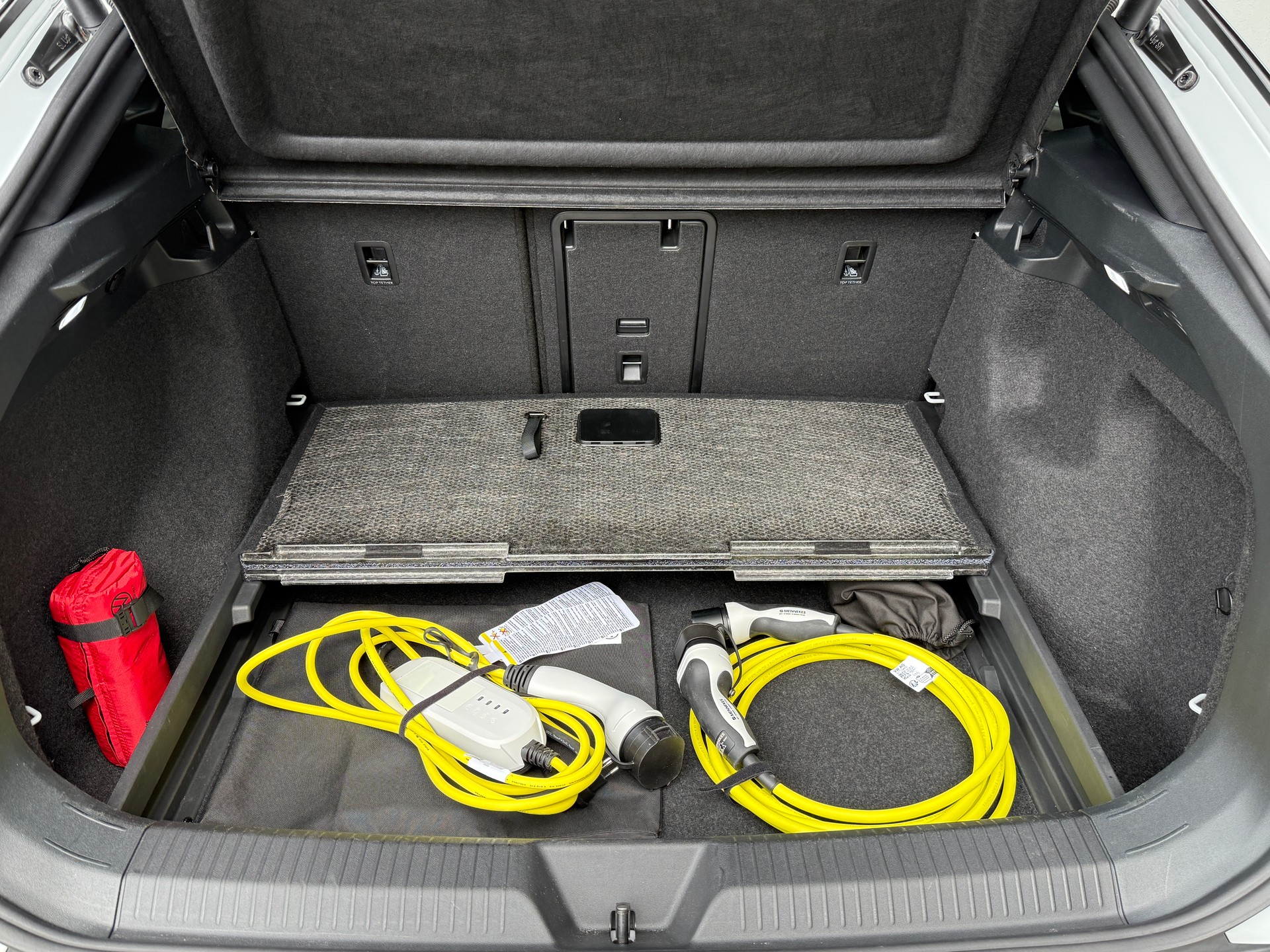 VW ID.5 GTX United 79 kWh 4Motion mit Anhängerkupplung & Panoramadach (neues Modell - 1. Inv. 11.2024)-image-13