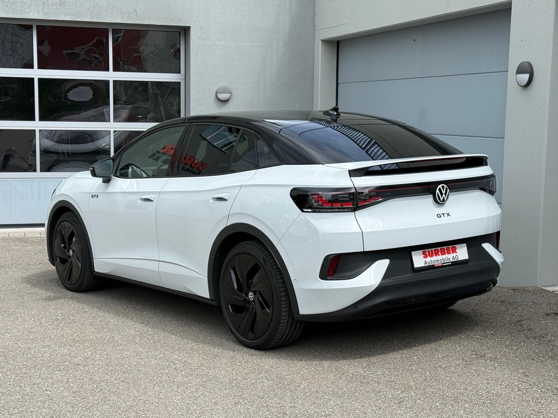 VW ID.5 GTX United 79 kWh 4Motion mit Anhängerkupplung & Panoramadach (neues Modell - 1. Inv. 11.2024)-image-4