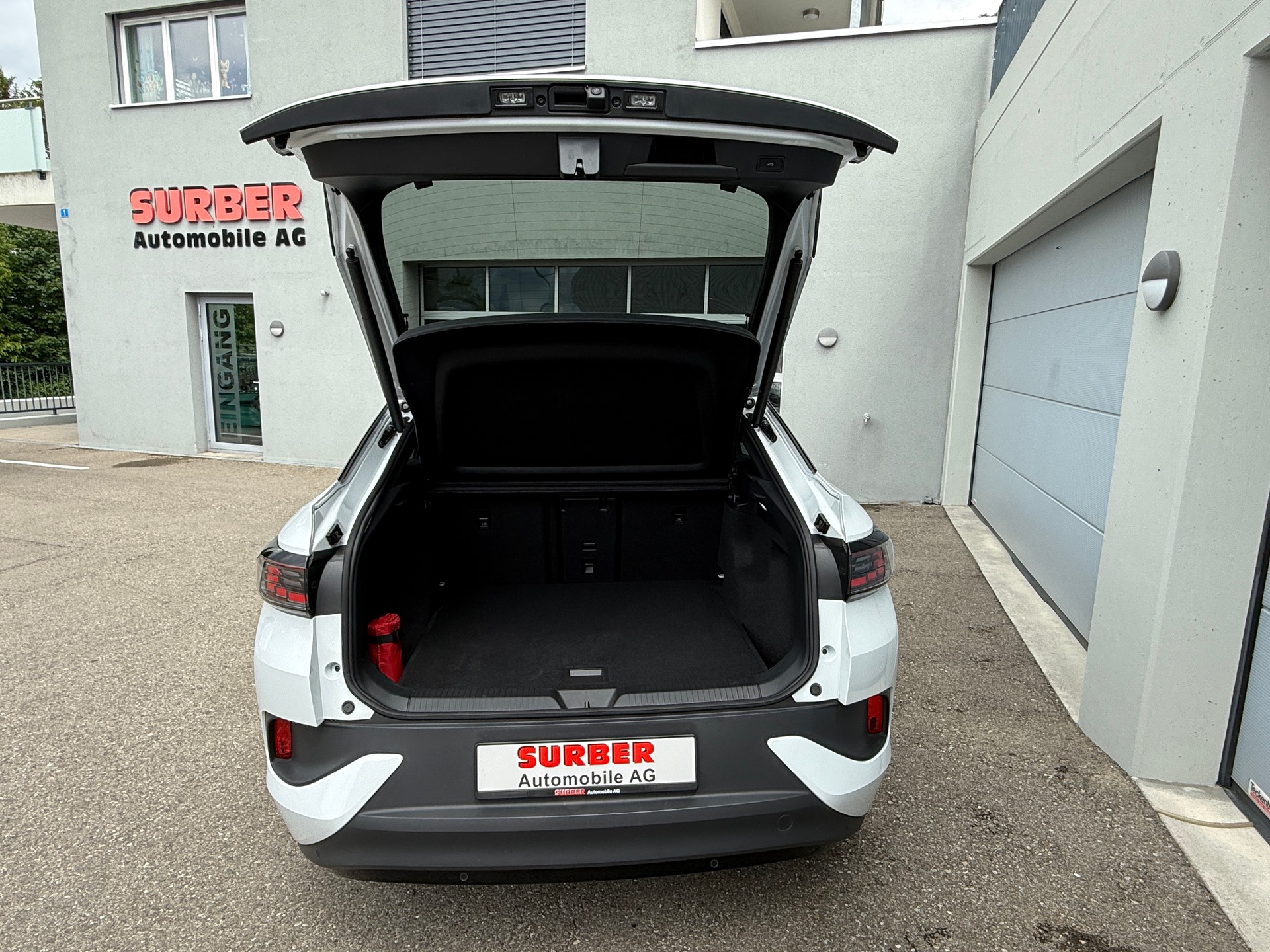 VW ID.5 GTX United 79 kWh 4Motion mit Anhängerkupplung & Panoramadach (neues Modell - 1. Inv. 11.2024)-image-12