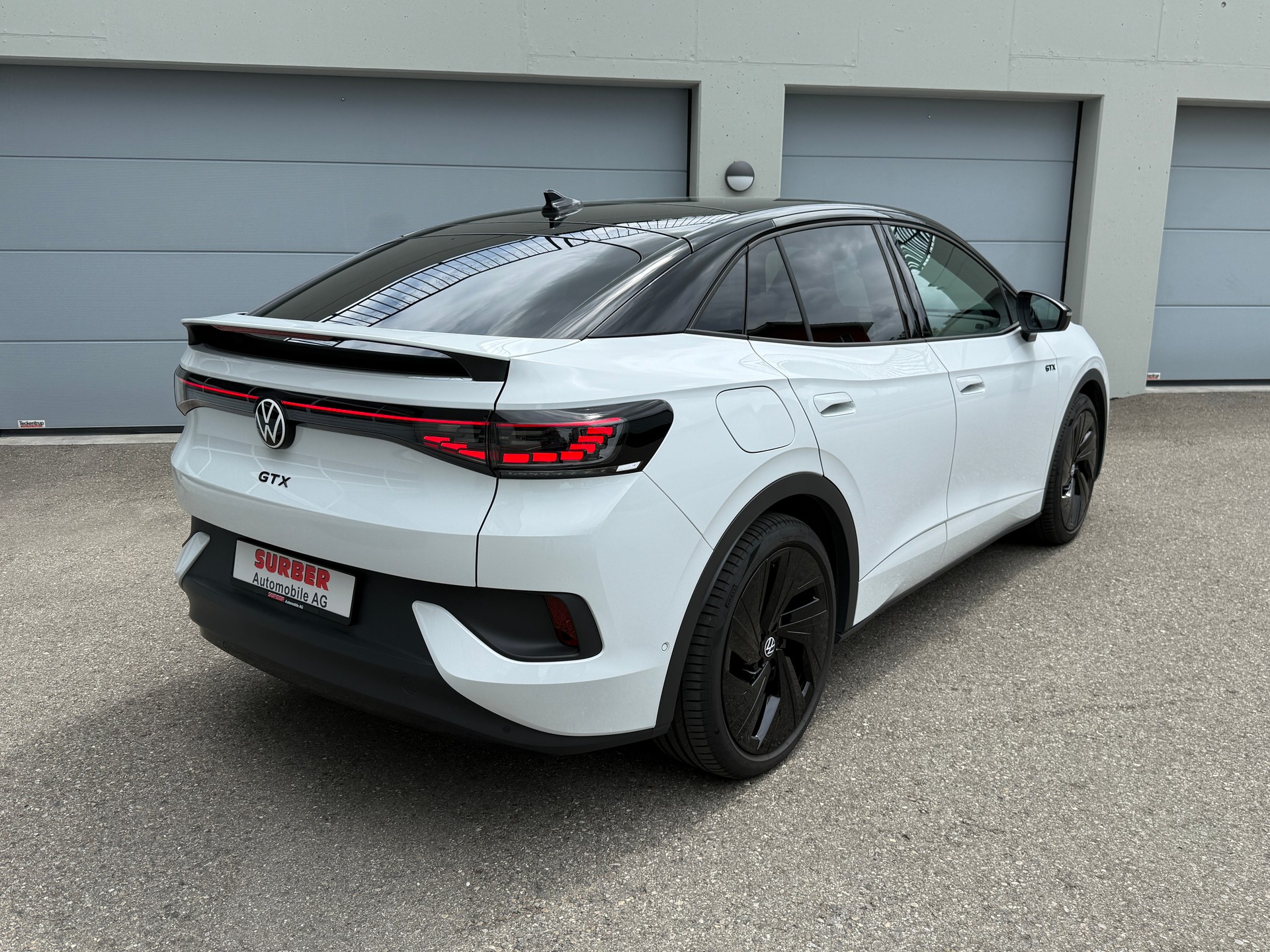 VW ID.5 GTX United 79 kWh 4Motion mit Anhängerkupplung & Panoramadach (neues Modell - 1. Inv. 11.2024)-image-5