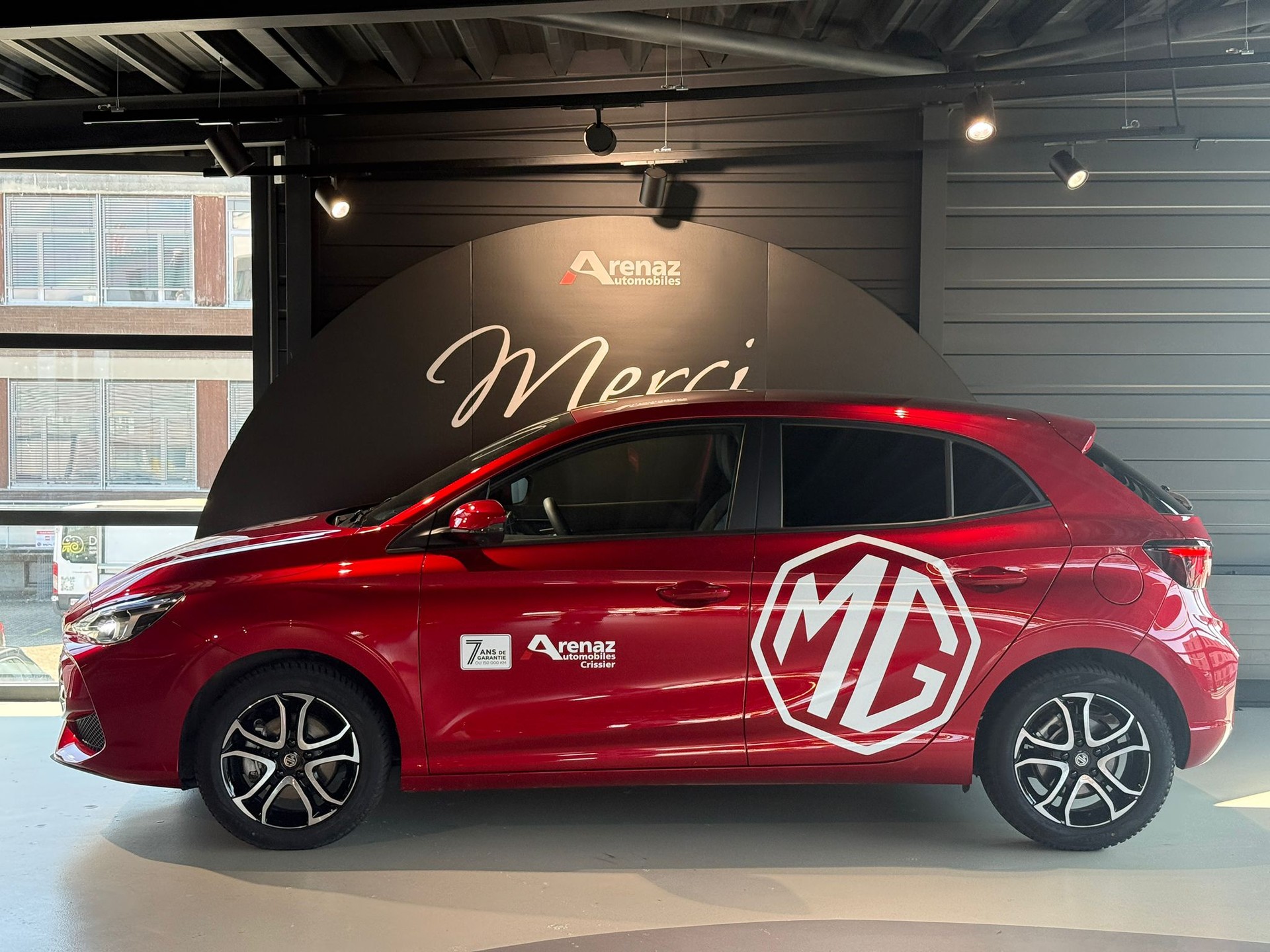 MG 3 1.5 Hybrid Luxury Aut.-showroom-element-1
