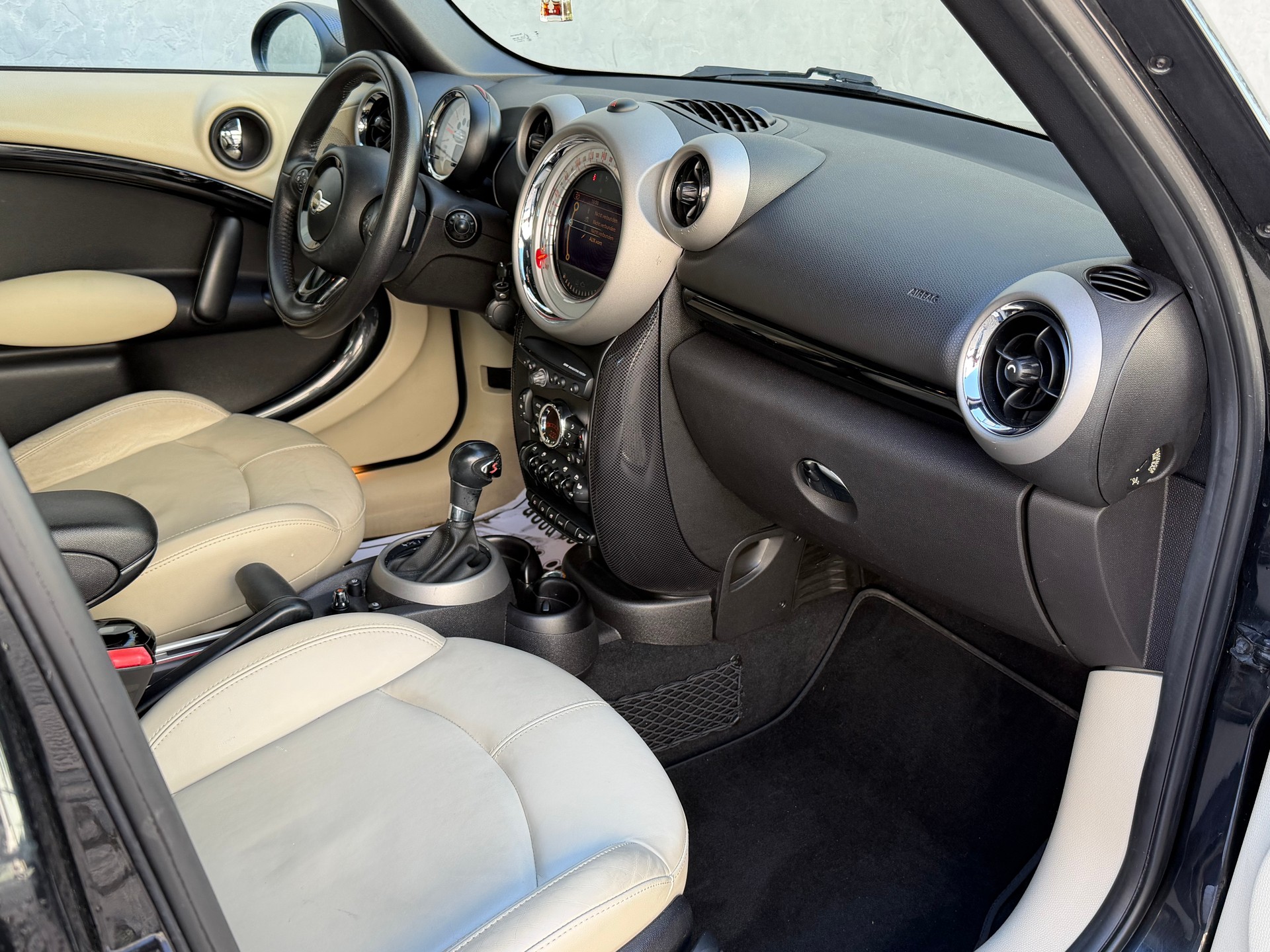 MINI Countryman Cooper S ALL4 Steptronic-image-11