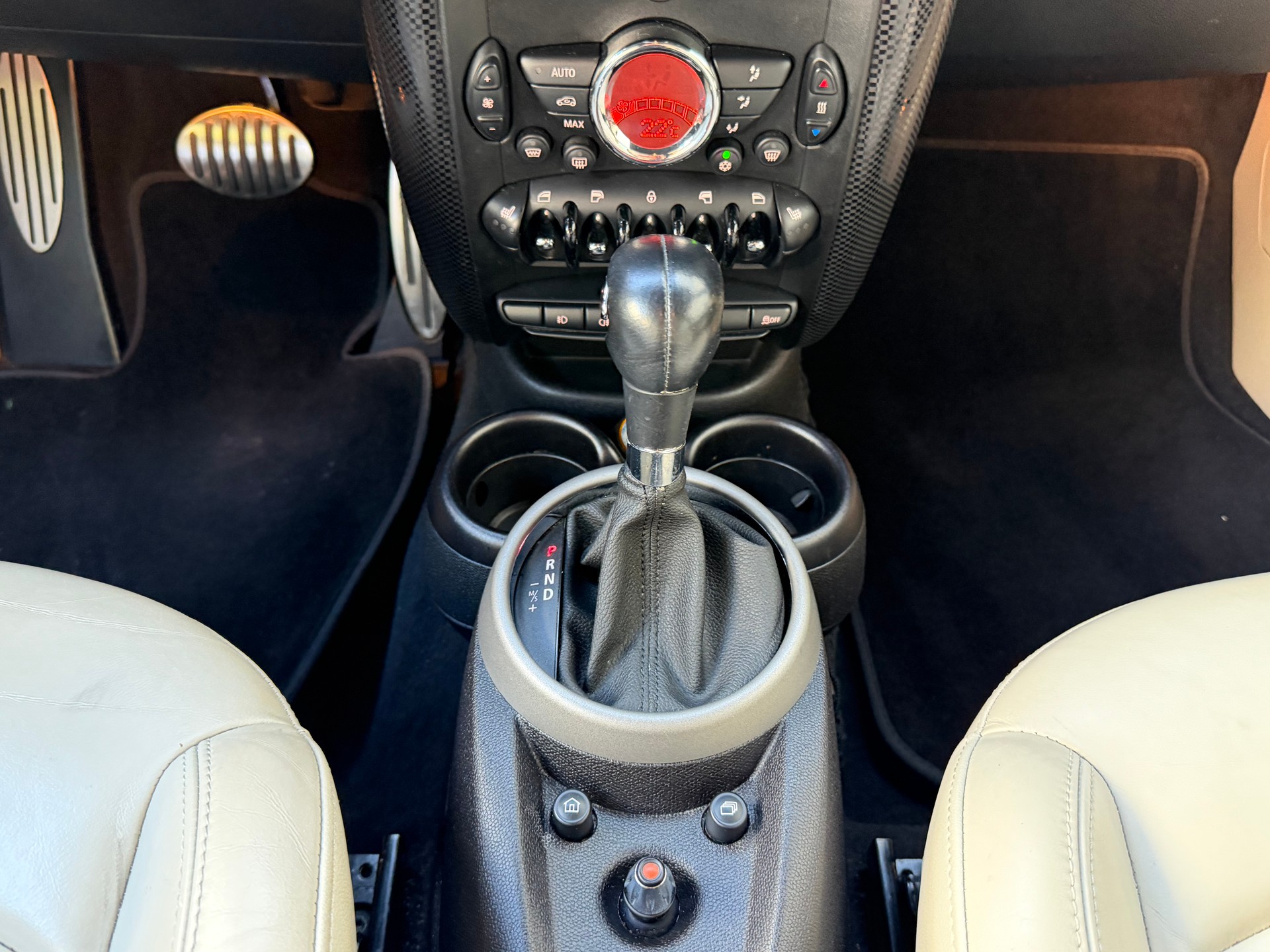 MINI Countryman Cooper S ALL4 Steptronic-image-14