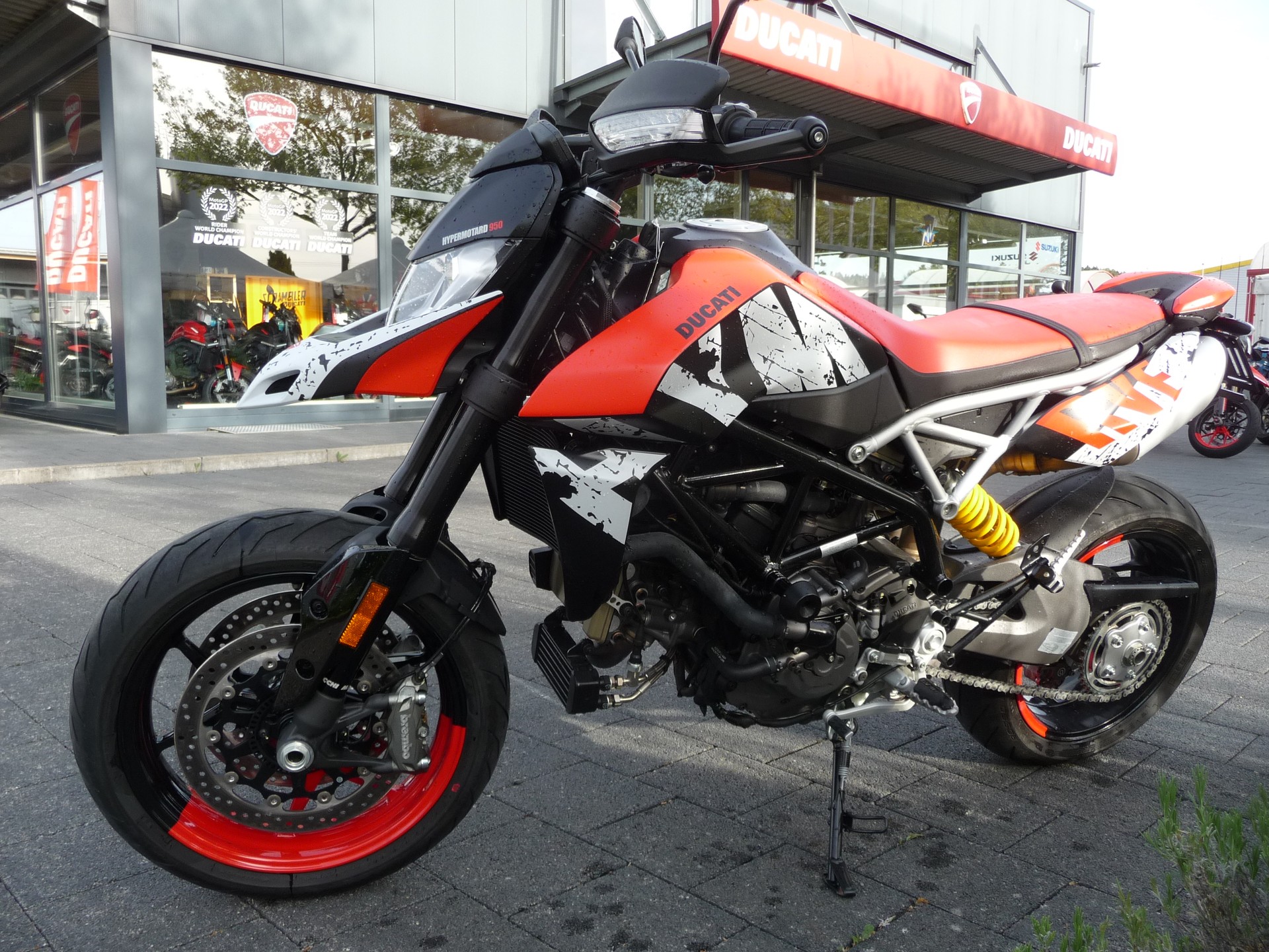 DUCATI Hypermotard 950 RVE-image-6