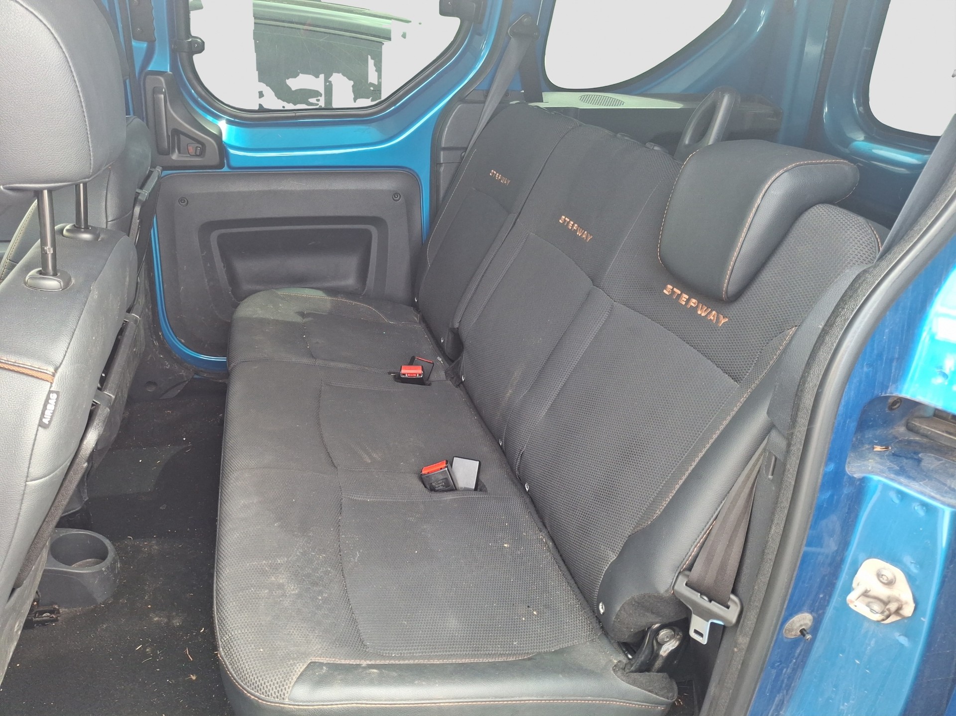 DACIA Dokker 1.2 T Stepway-image-6