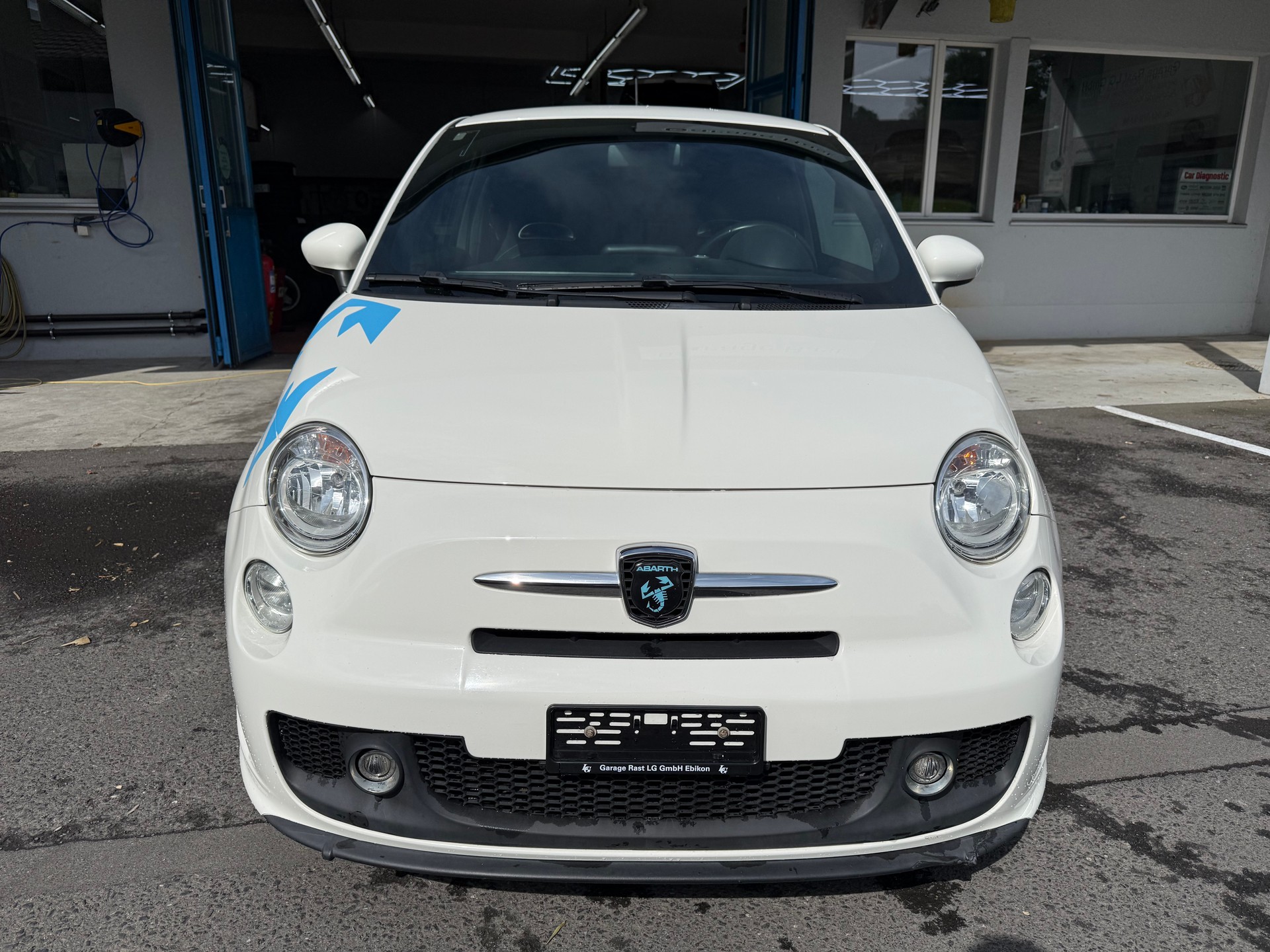 FIAT 500 1.4 16V Turbo Abarth-showroom-element-1