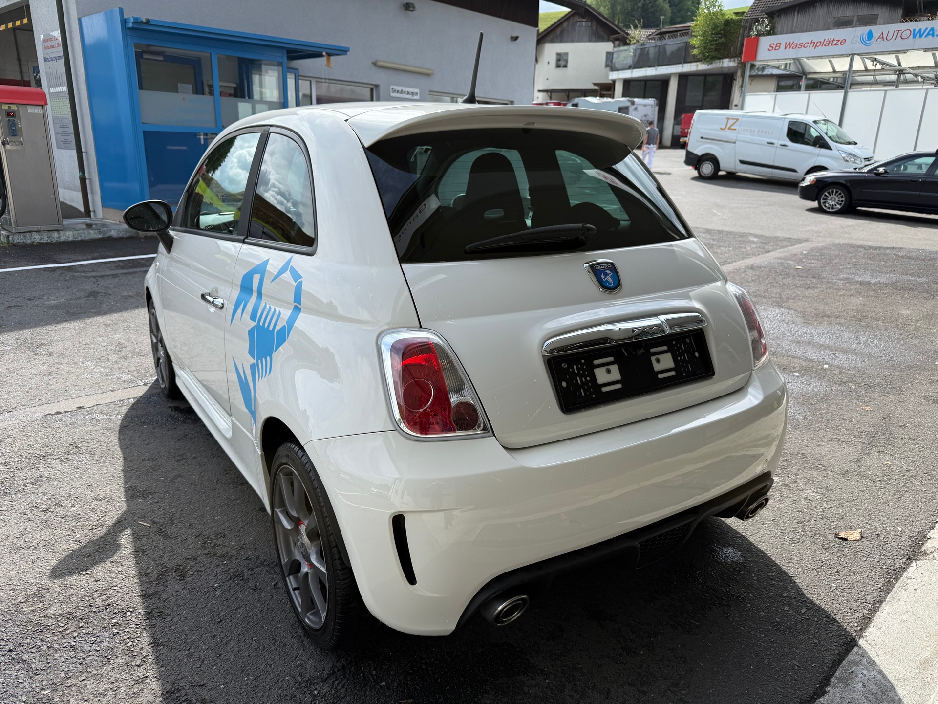 FIAT 500 1.4 16V Turbo Abarth-image-5