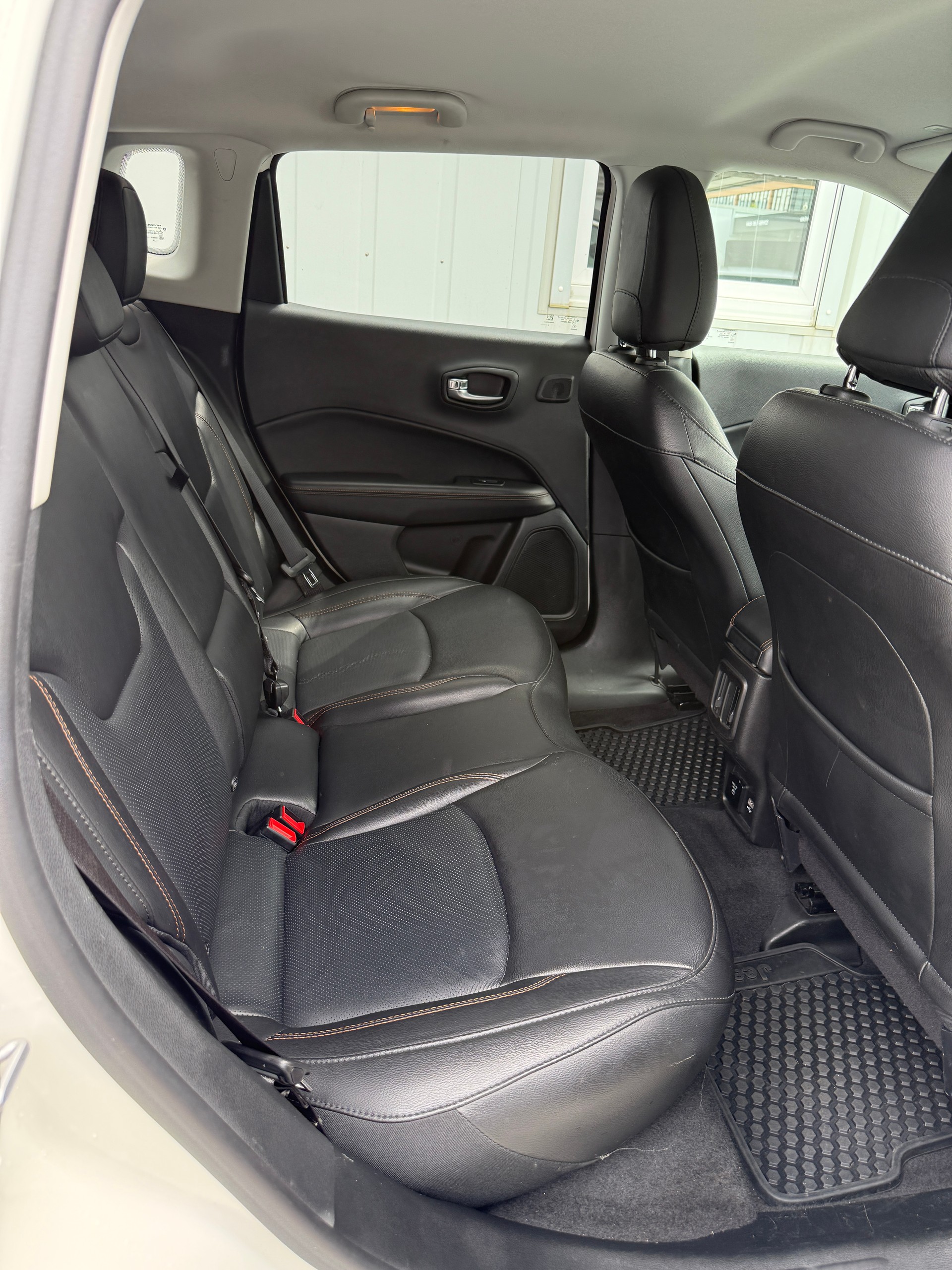 JEEP Compass 1.4 Turbo Limited AWD 9ATX *1.HAND*TOPAUSSTATTUNG*FRISCH AB MFK*-image-13