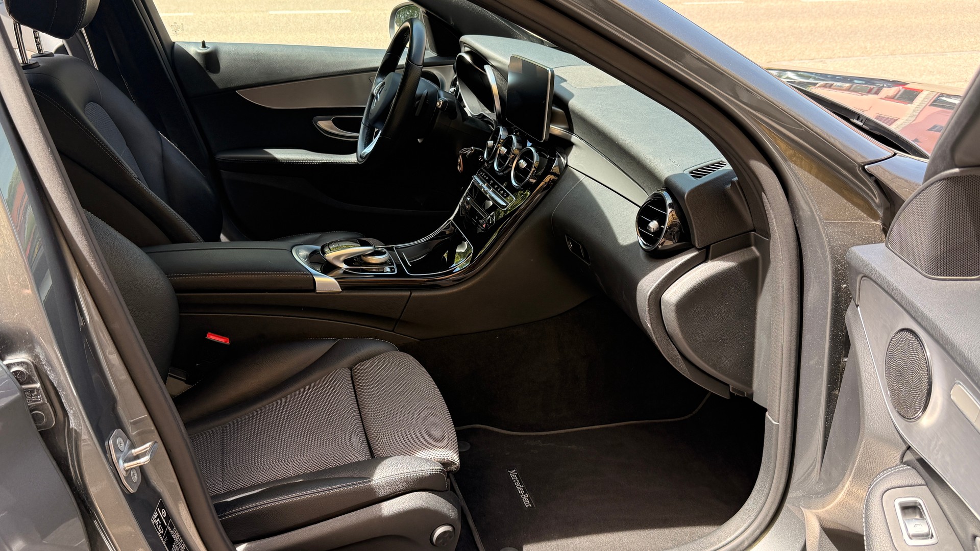 MERCEDES-BENZ C 350 e Exclusive 7G-Tronic-image-13