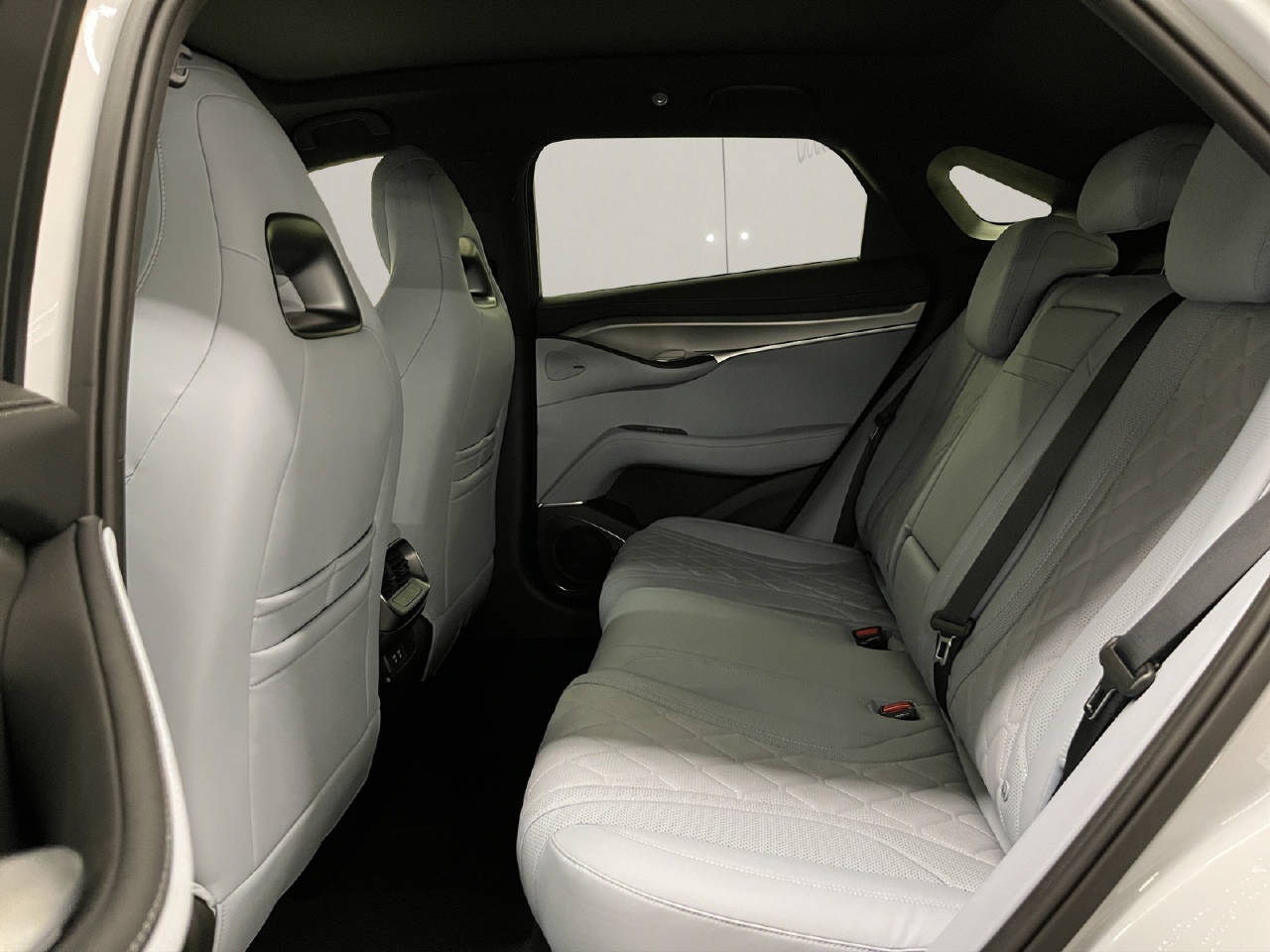 BYD Sealion 7 Excellence AWD CH FAHRZEUG-image-10