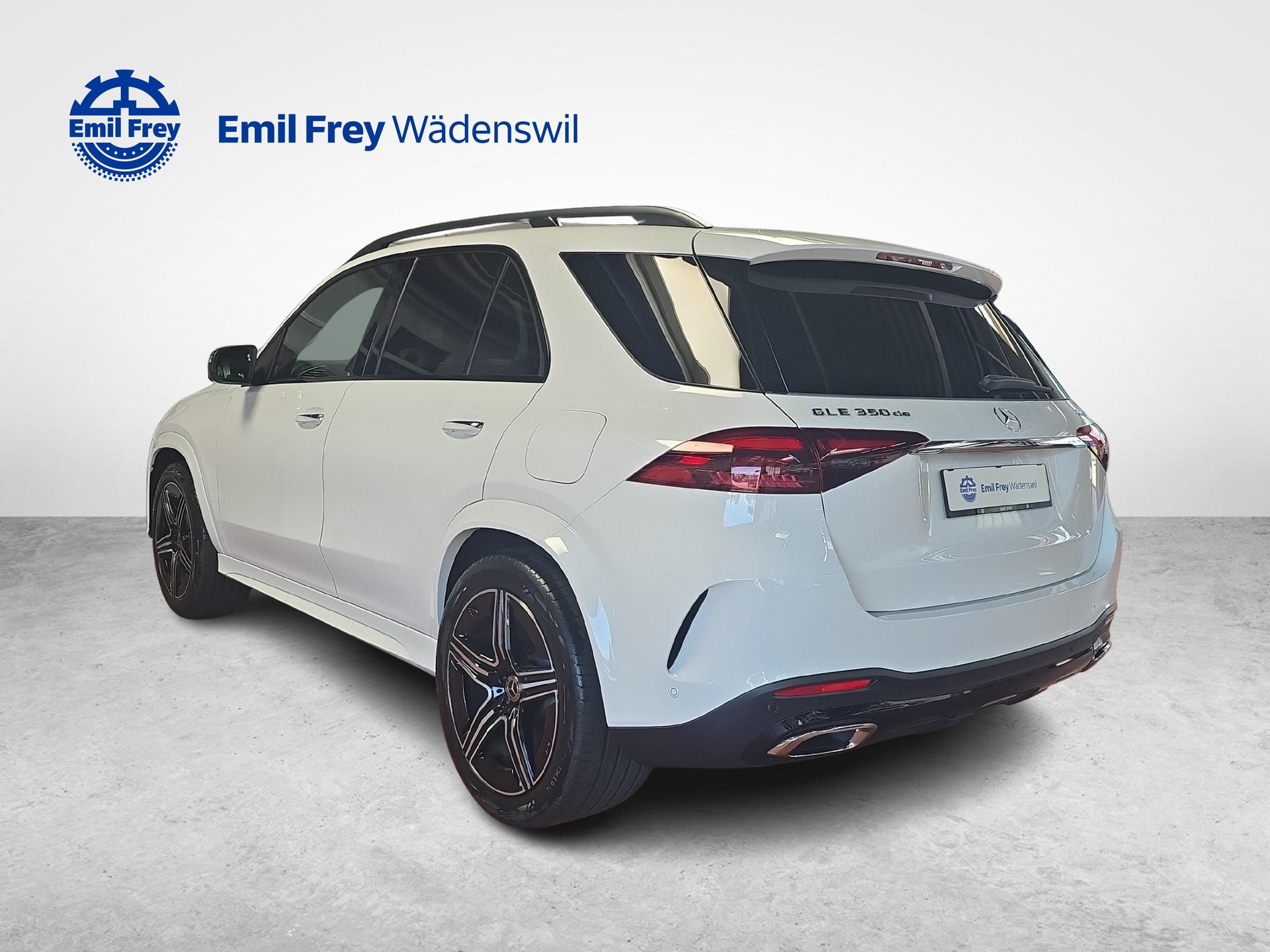 MERCEDES-BENZ GLE 350 de 4MATIC EQ Star AMG Line-showroom-element-2