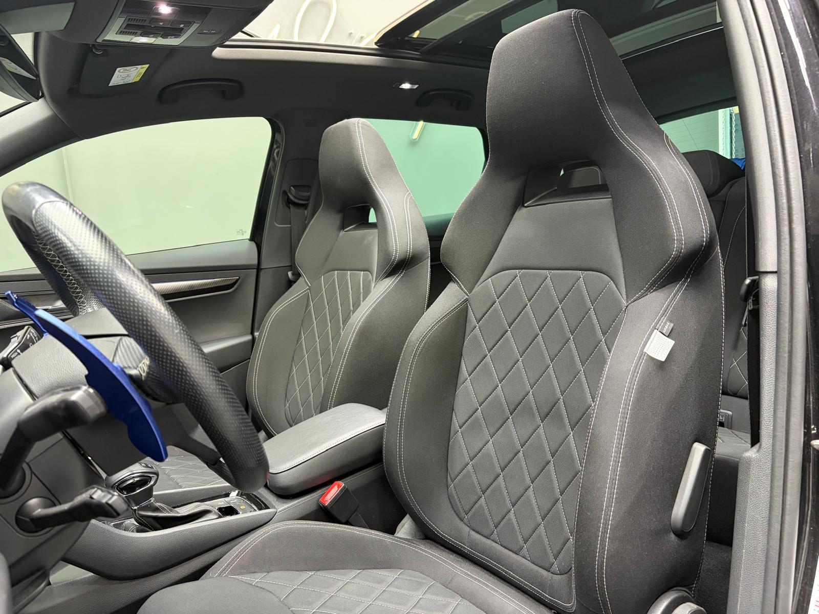 SKODA Karoq 2.0 TSI SportLine 4x4 DSG-image-9