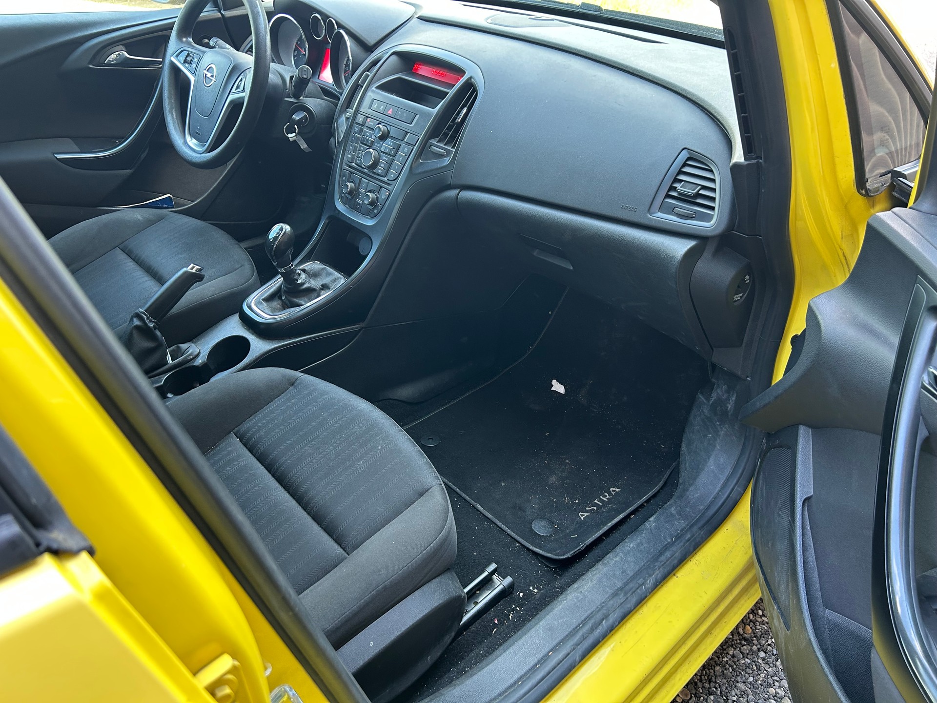 OPEL Astra SportsTourer 1.6i 16V-image-13