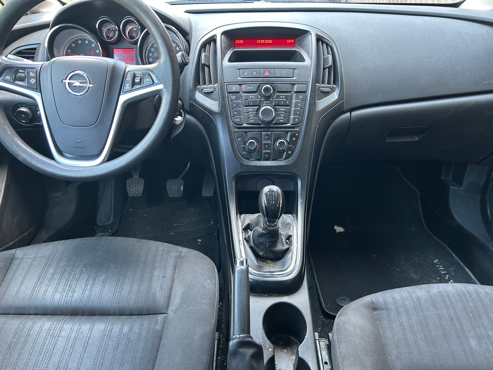 OPEL Astra SportsTourer 1.6i 16V-image-10