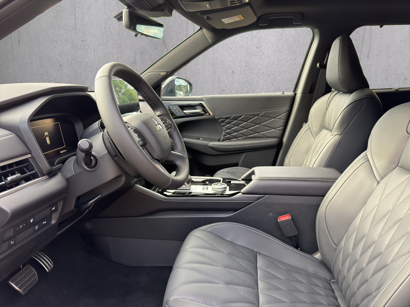MITSUBISHI Outlander 2.4 PHEV Sport 4x4-image-8