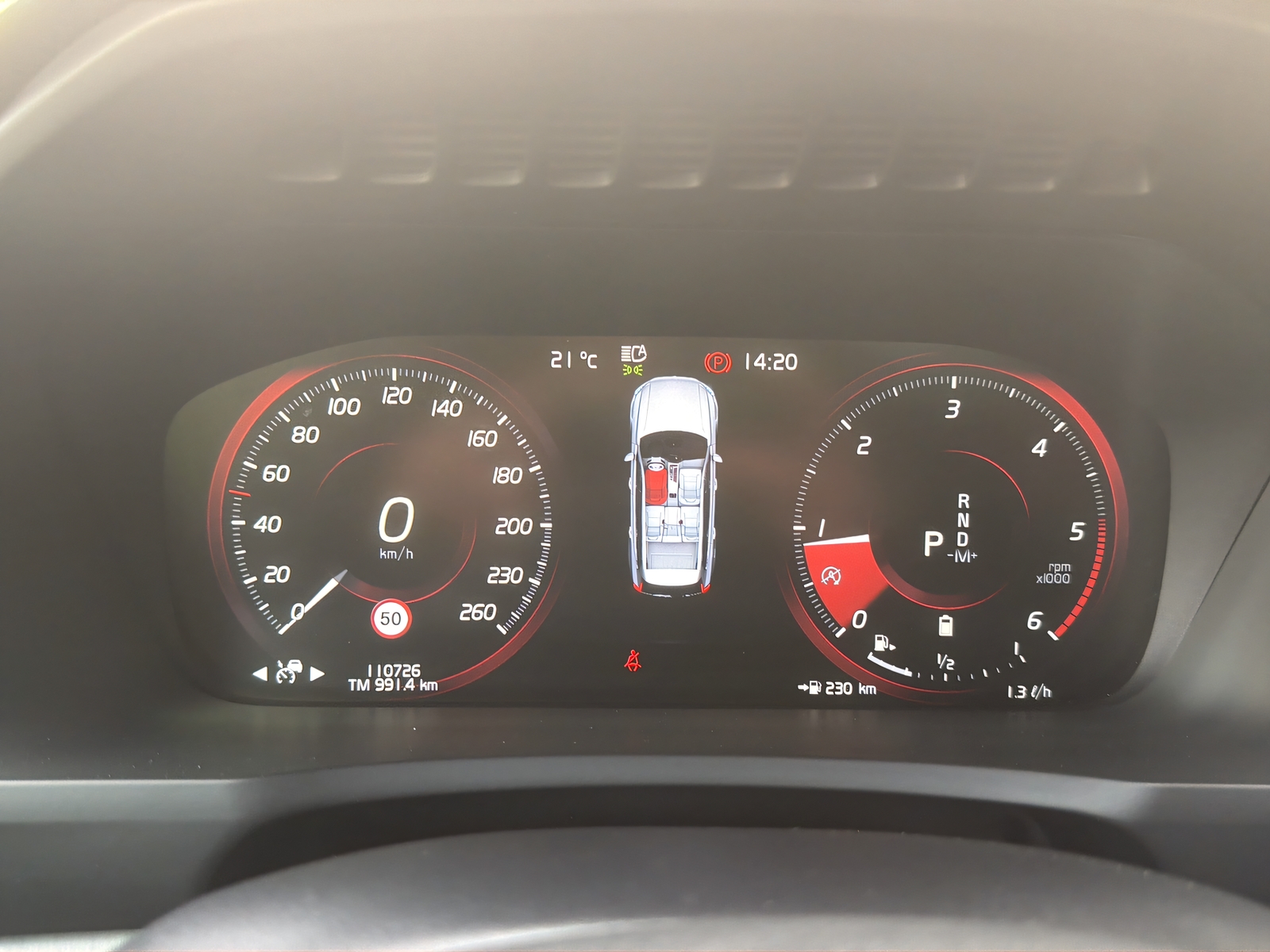 VOLVO XC90 2.0 B5 MH Momentum 5P. AWD-image-9