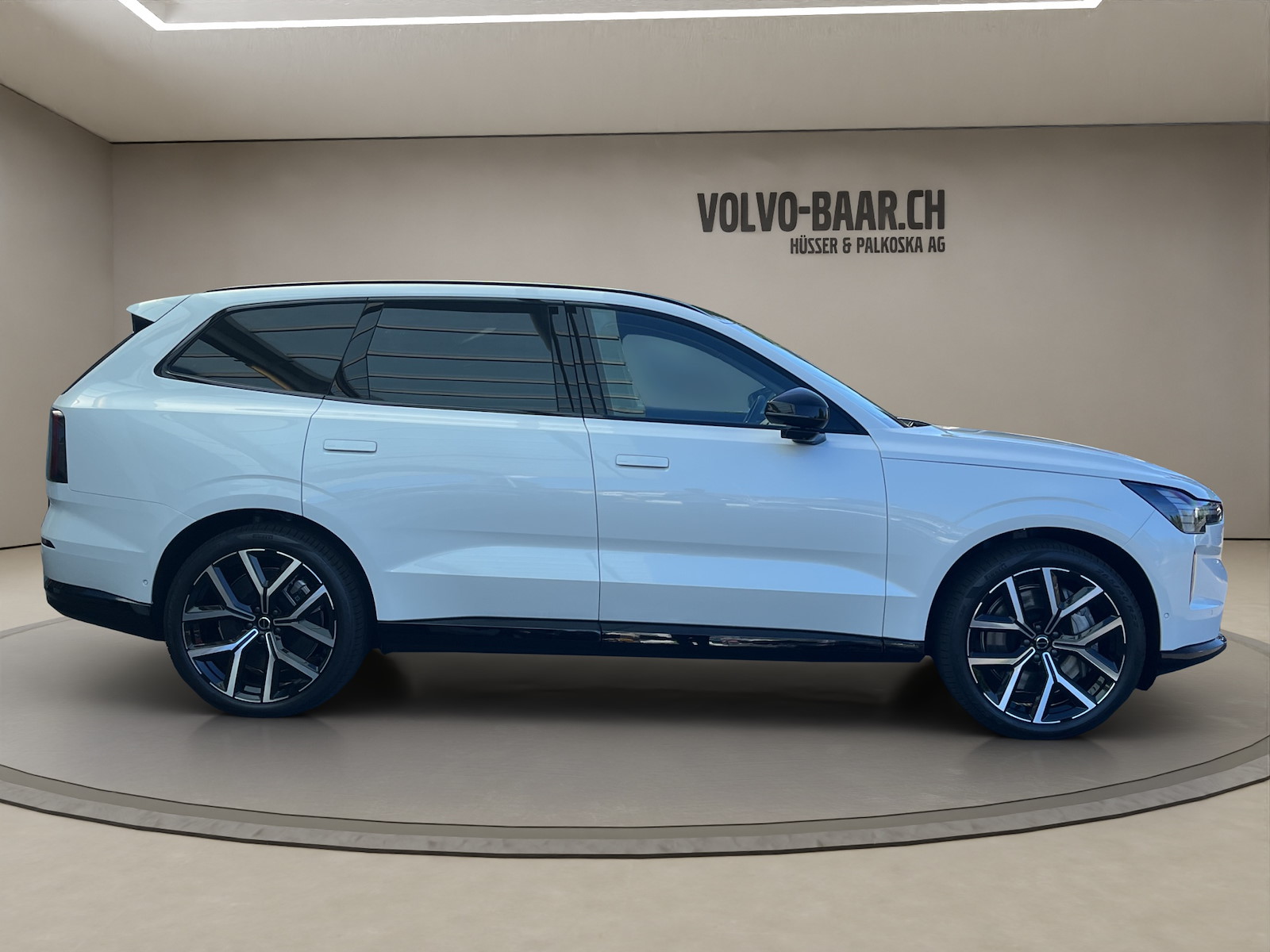 VOLVO EX 90 Twin Performance Ultra AWDD-image-5