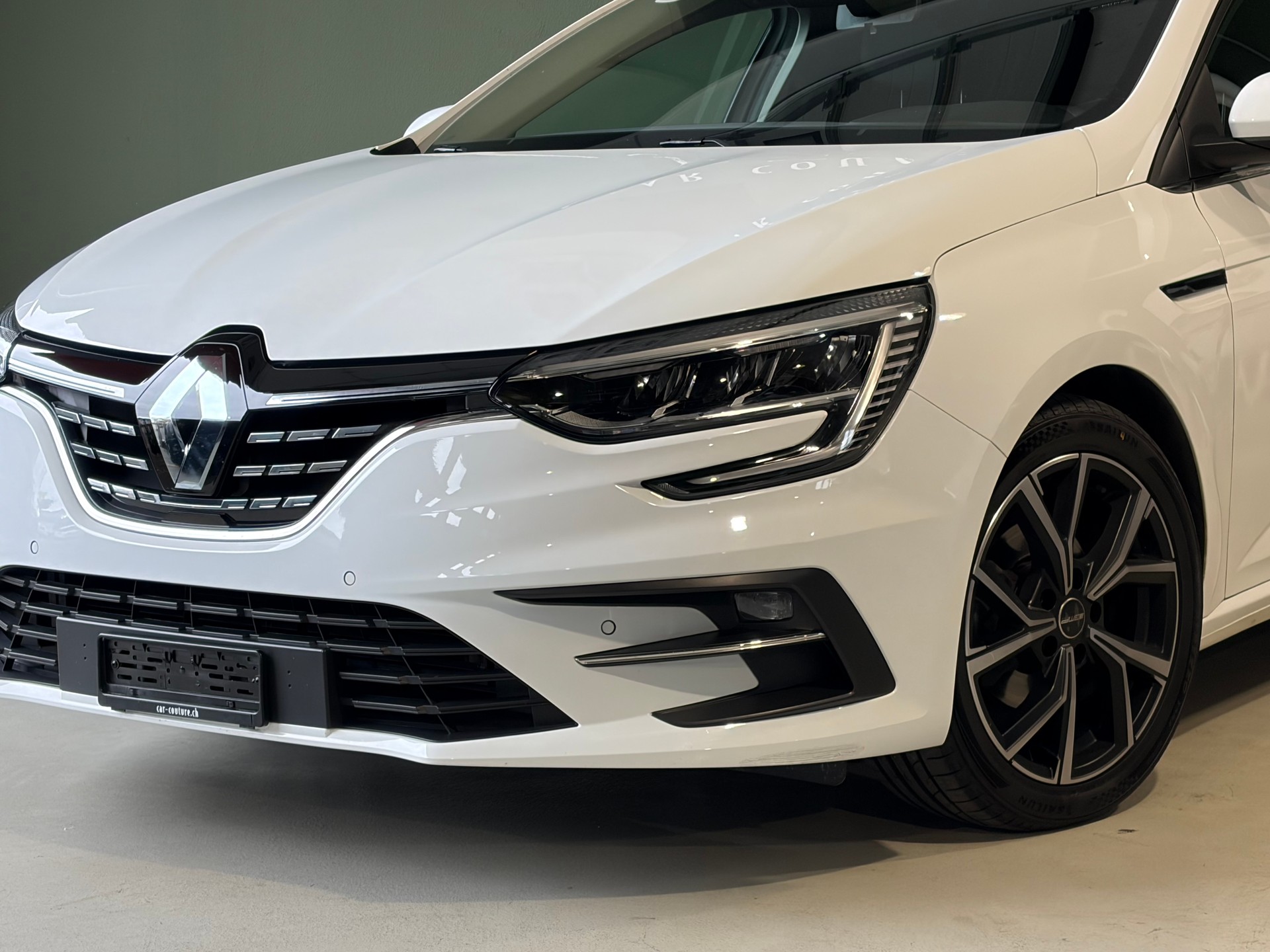 RENAULT Mégane Grandtour 1.5 dCi Business EDC *CH-Fahrzeug*Ab Service*Ab MFK*17Zoll-Alu*-showroom-element-2
