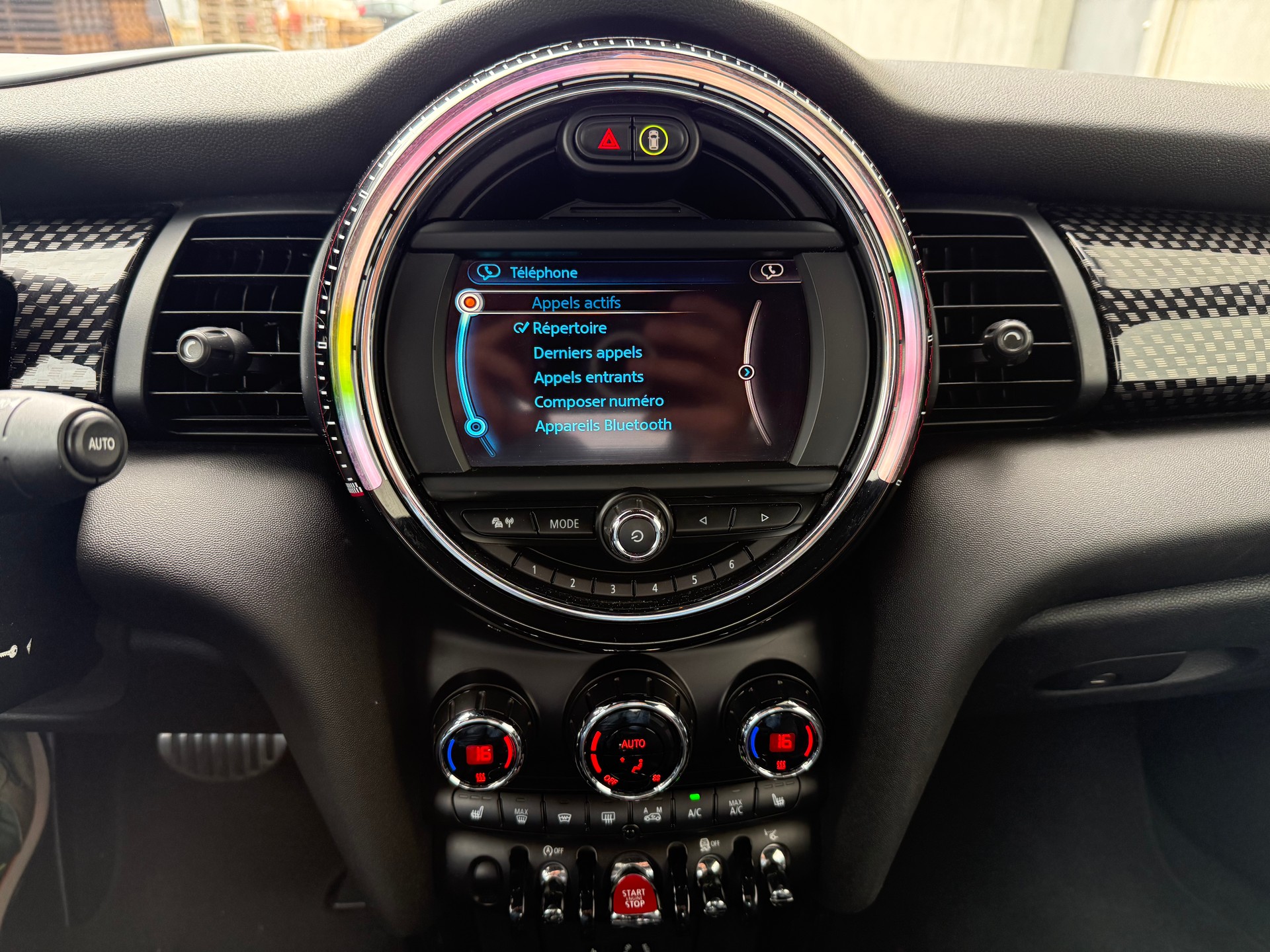 MINI Cooper John Cooper Works Cabriolet Steptronic(M)-image-11
