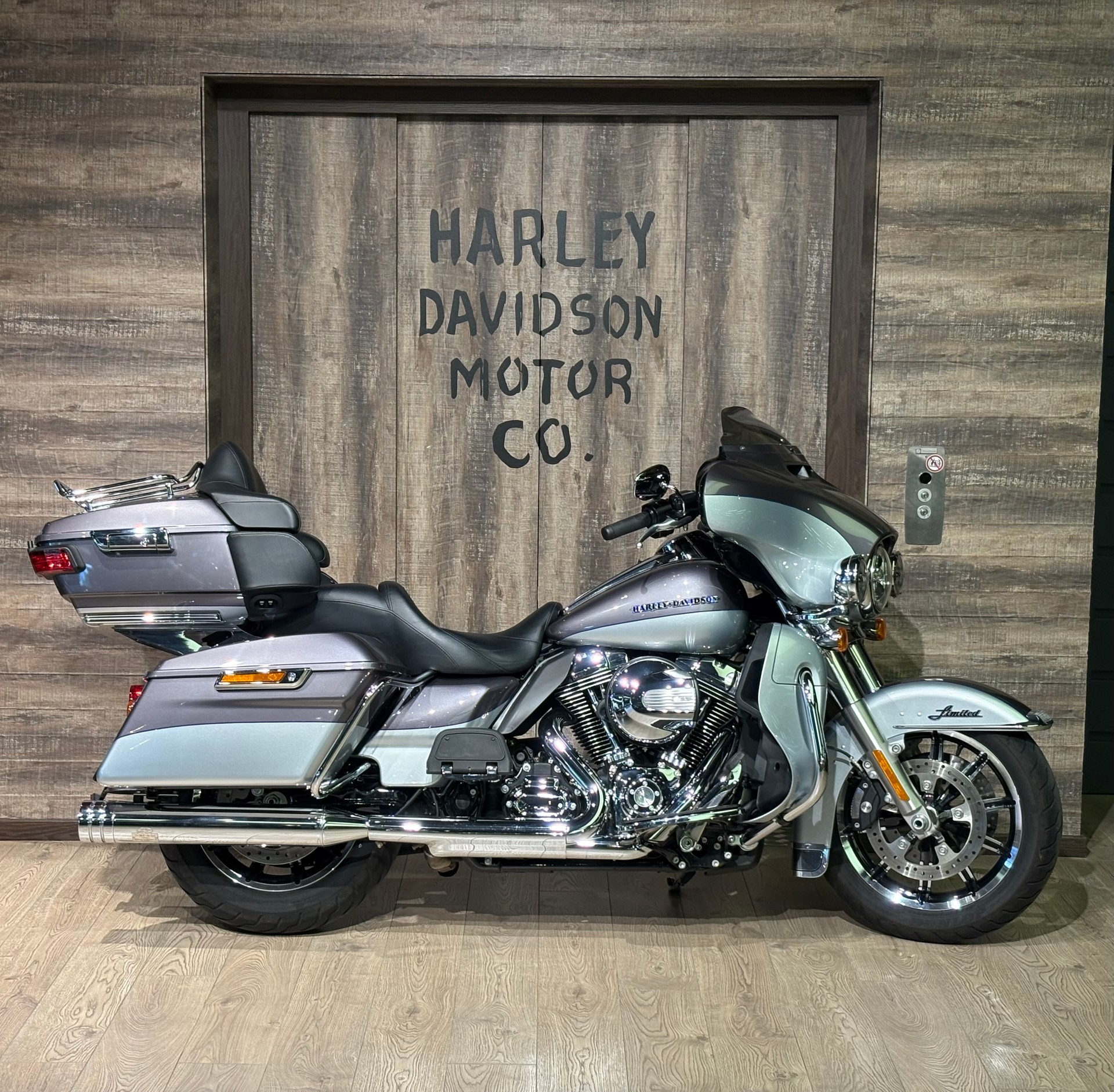 HARLEY-DAVIDSON FLHTK Electra Glide Ultra Limited-image-0