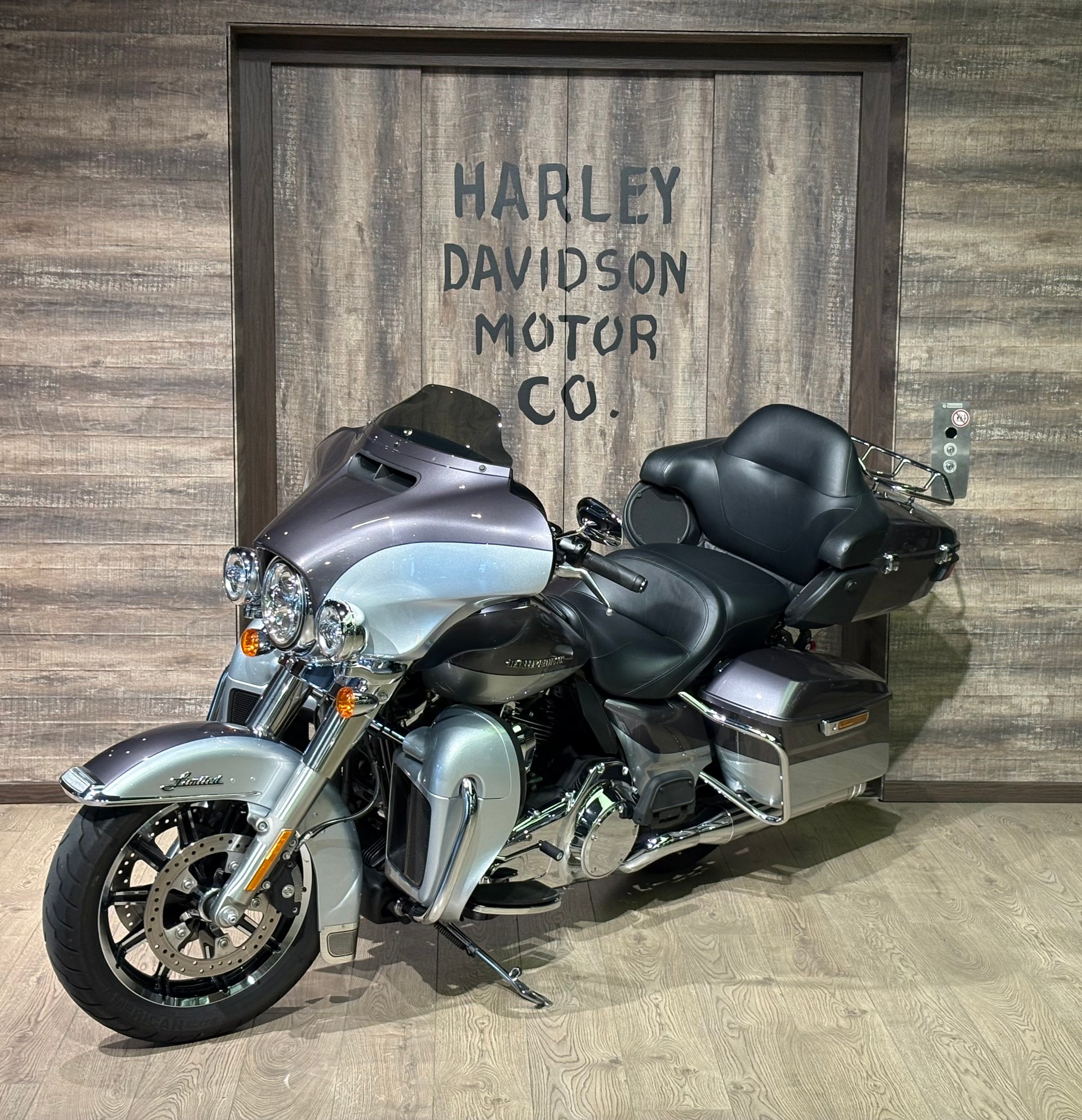 HARLEY-DAVIDSON FLHTK Electra Glide Ultra Limited-image-2
