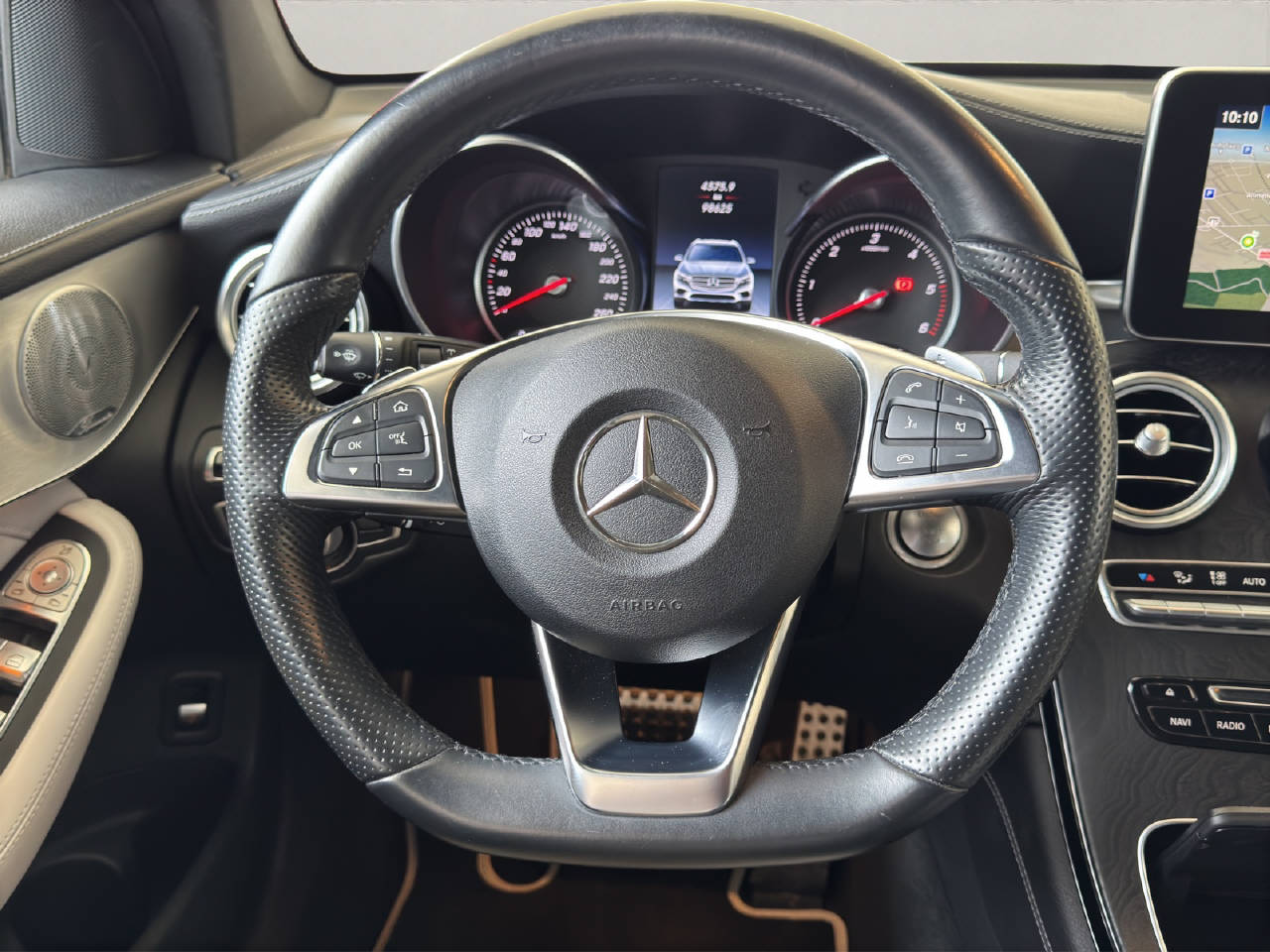 MERCEDES-BENZ GLC 250 d AMG-Line 4x4-image-13