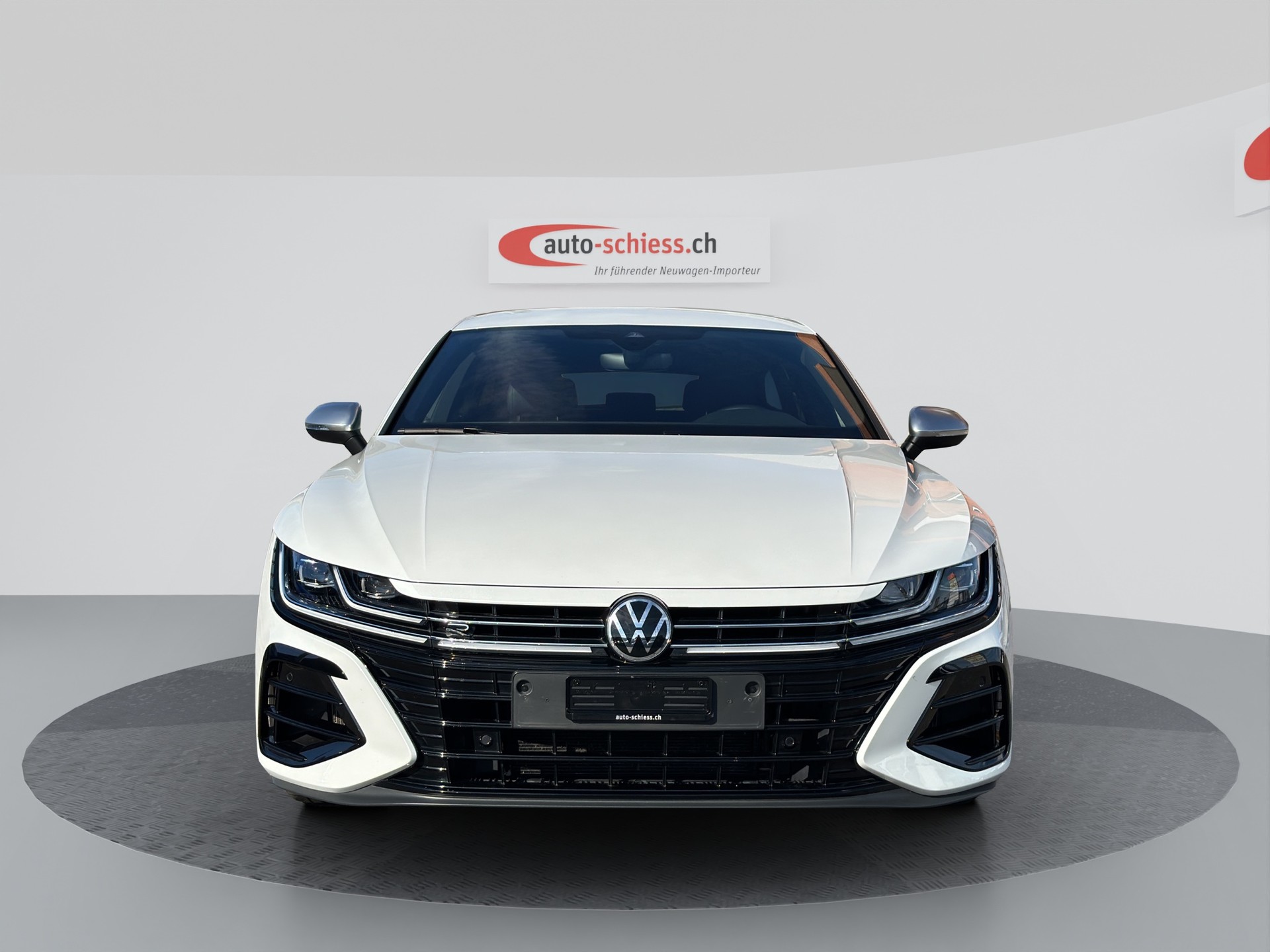 VW Arteon SB 2.0 TSI R 4Motion DSG-image-1