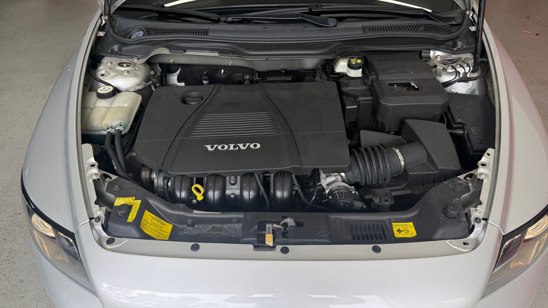 VOLVO S40 1.8 Momentum, gepflegtes CH Fahrzeug aus 1 Hand immer bei Volvo gewartet-image-21