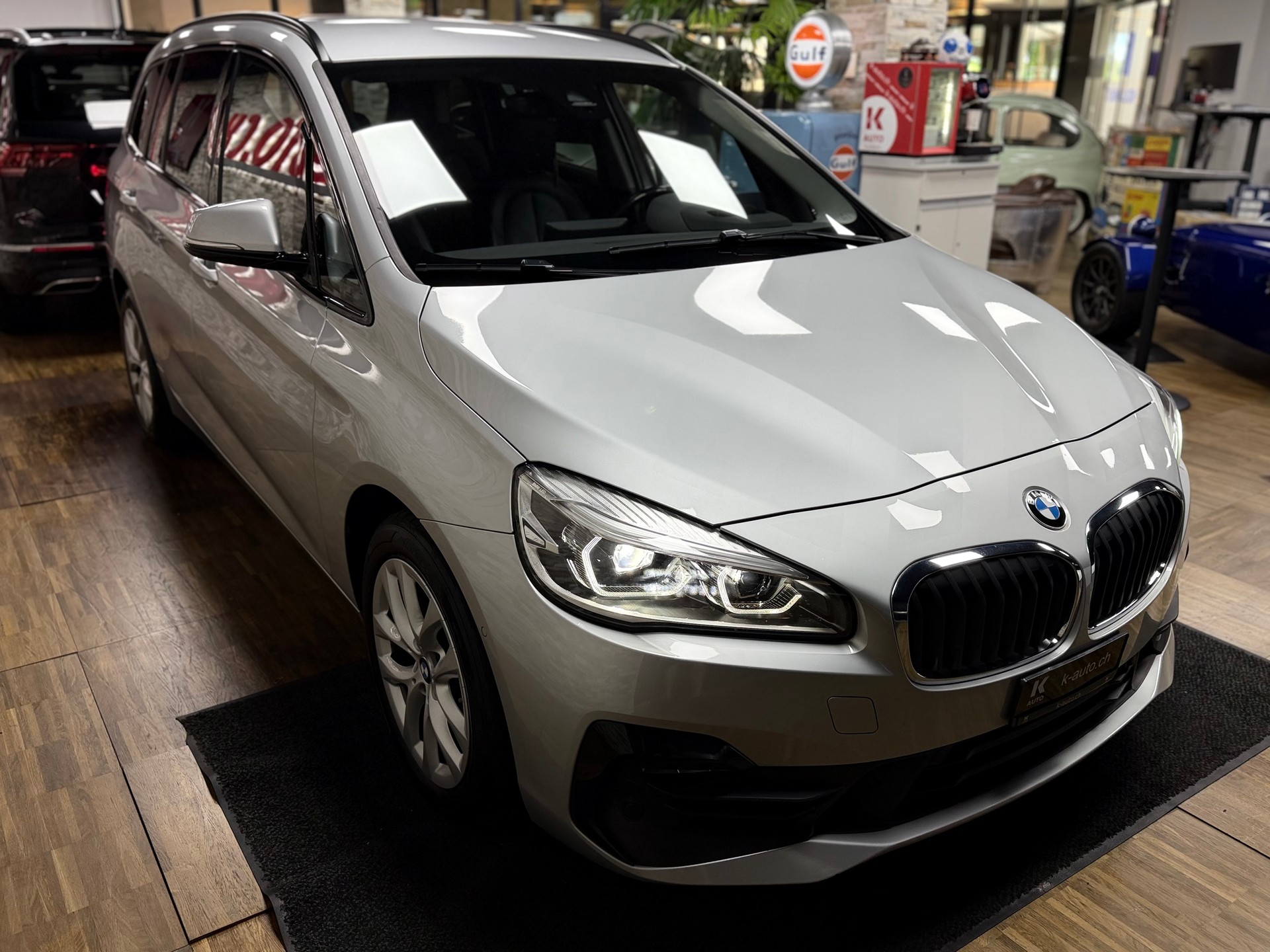 BMW 220d xDrive Gran Tourer Steptronic Sport Line-image-5