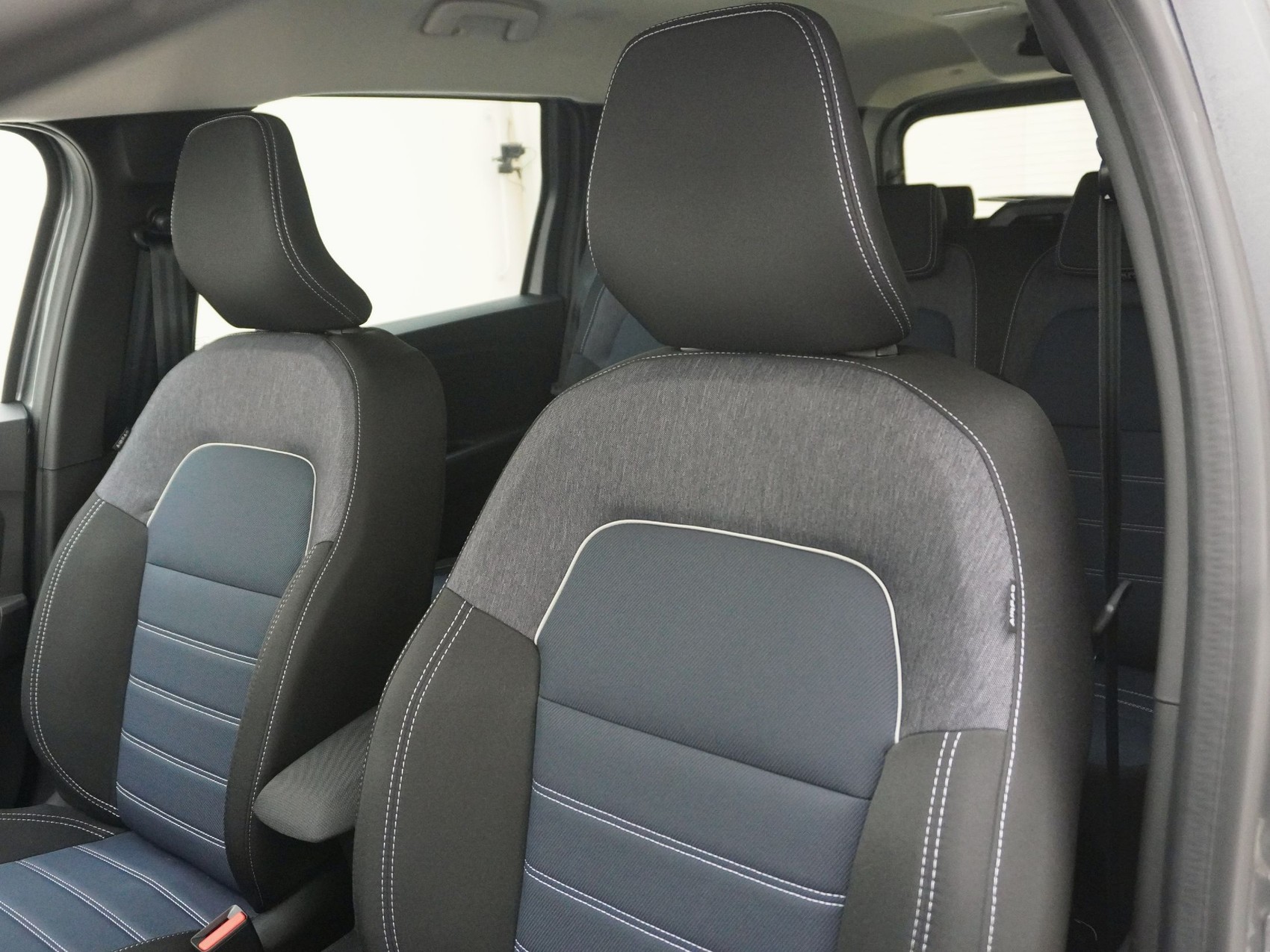 DACIA Jogger 1.8 Hybrid Journey 7Plätzer-image-5
