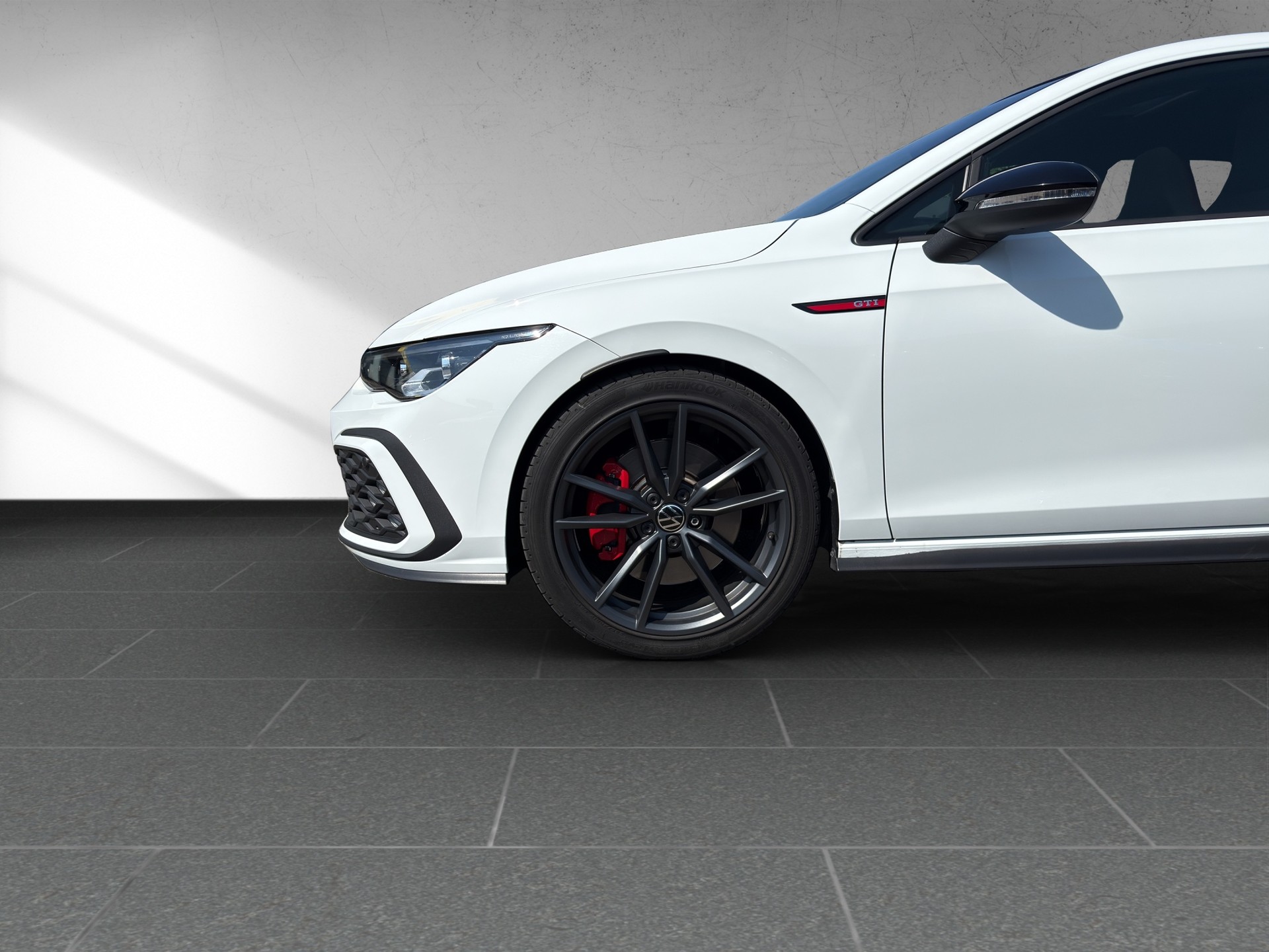VW Golf 2.0 TSI GTI DSG-image-12